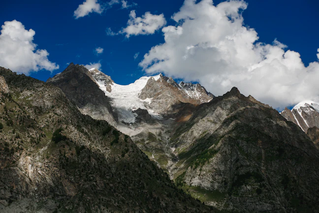 3-Day Family Travel Guide to Hunza, Pakistan