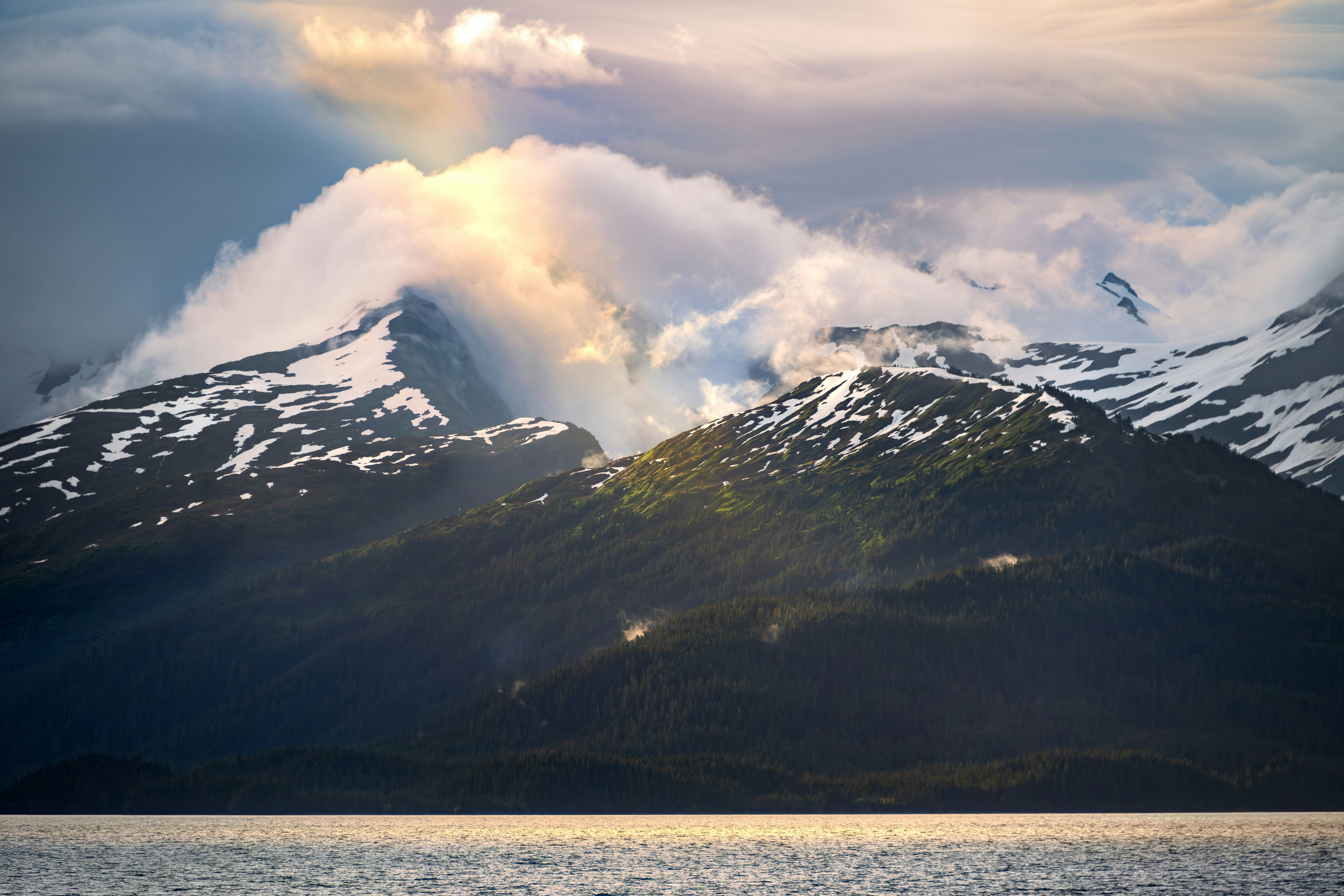 Alaska landscape with hope - addiction and rehab hotlines/alaska numbers