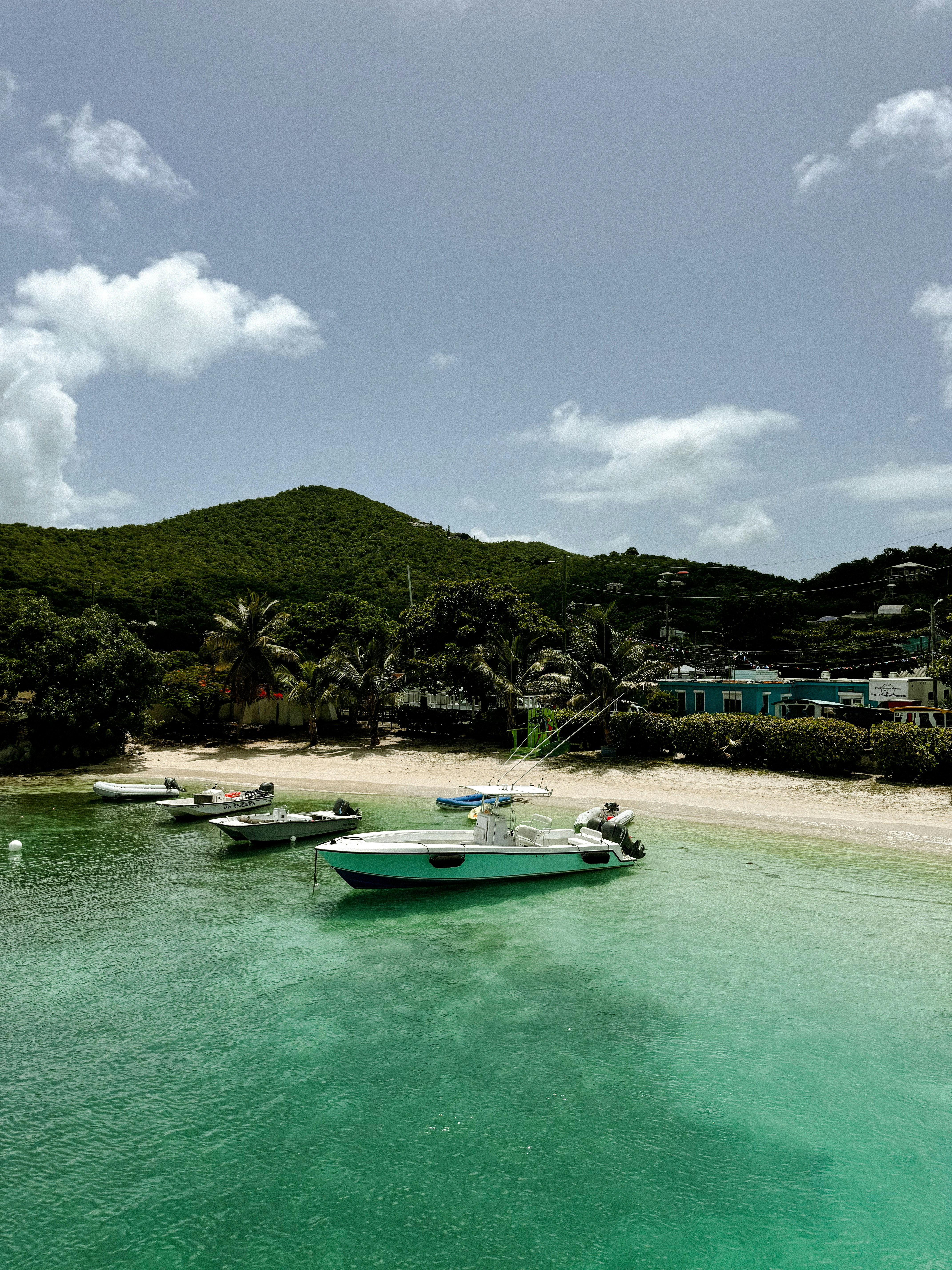 Photo by kwestioning