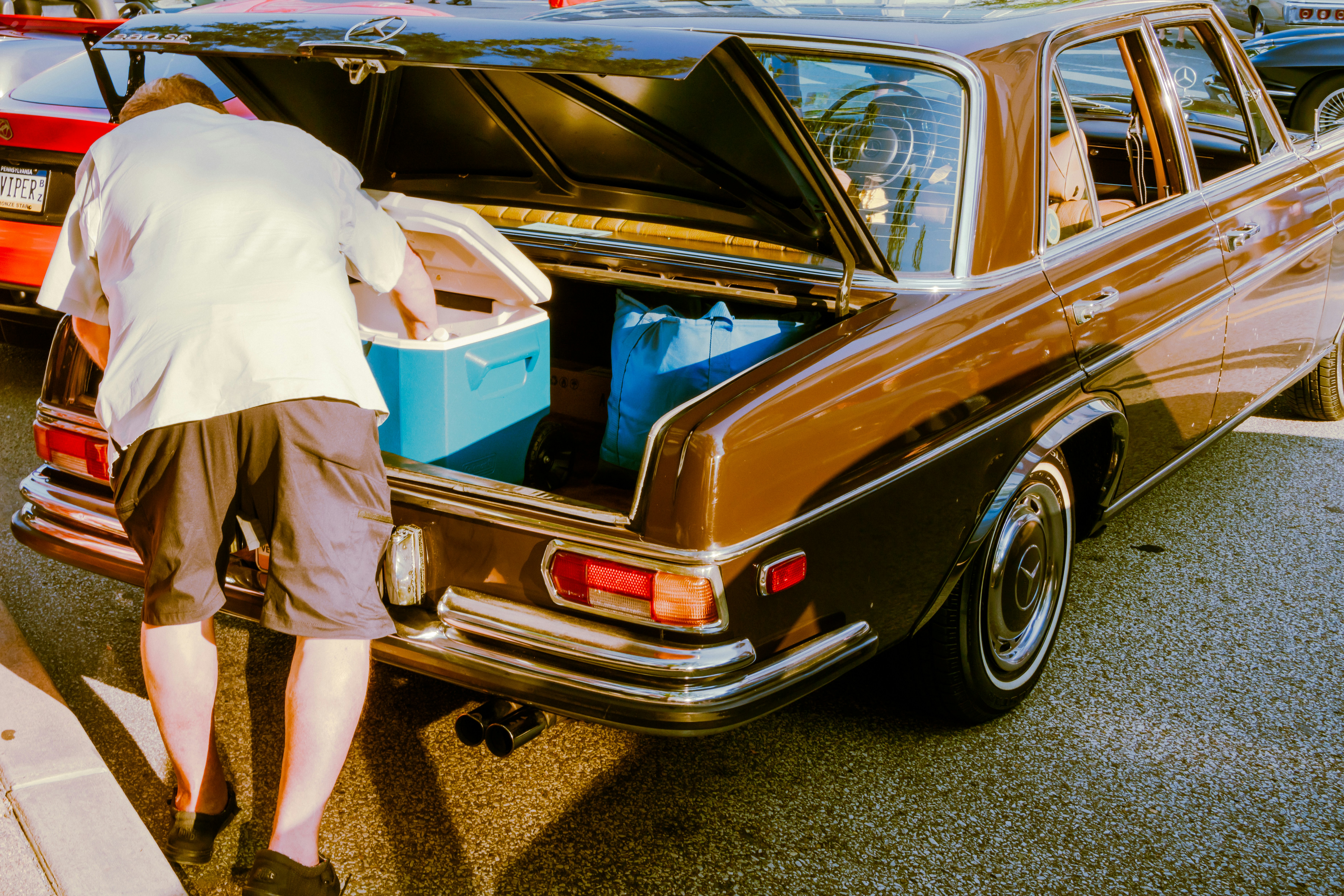 luxury car cargo, wallpaper, BMW Coupe Cargo Space: A Complete Guide to Storage & Practicality 4