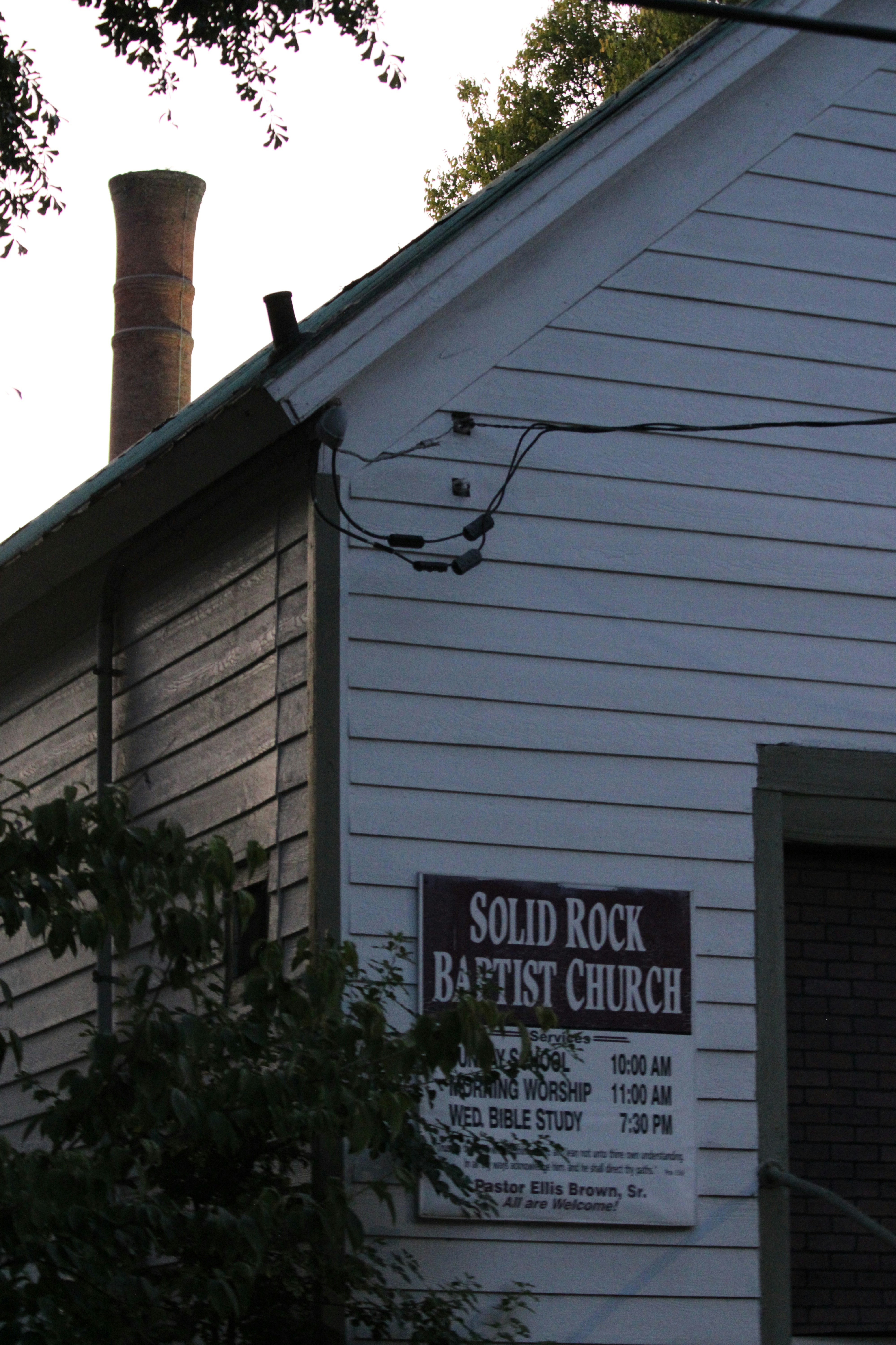 photo-1723586767149-e6f7d55a5982?ixid=M3wxMjA3fDB8MXxzZWFyY2h8N3x8cm9sbCUyMHJveWNlJTIwc2VydmljZSUyMGNlbnRyZXxlbnwwfHx8fDE3NjAwMTM0Njh8MA\u0026ixlib=rb-4.1.0