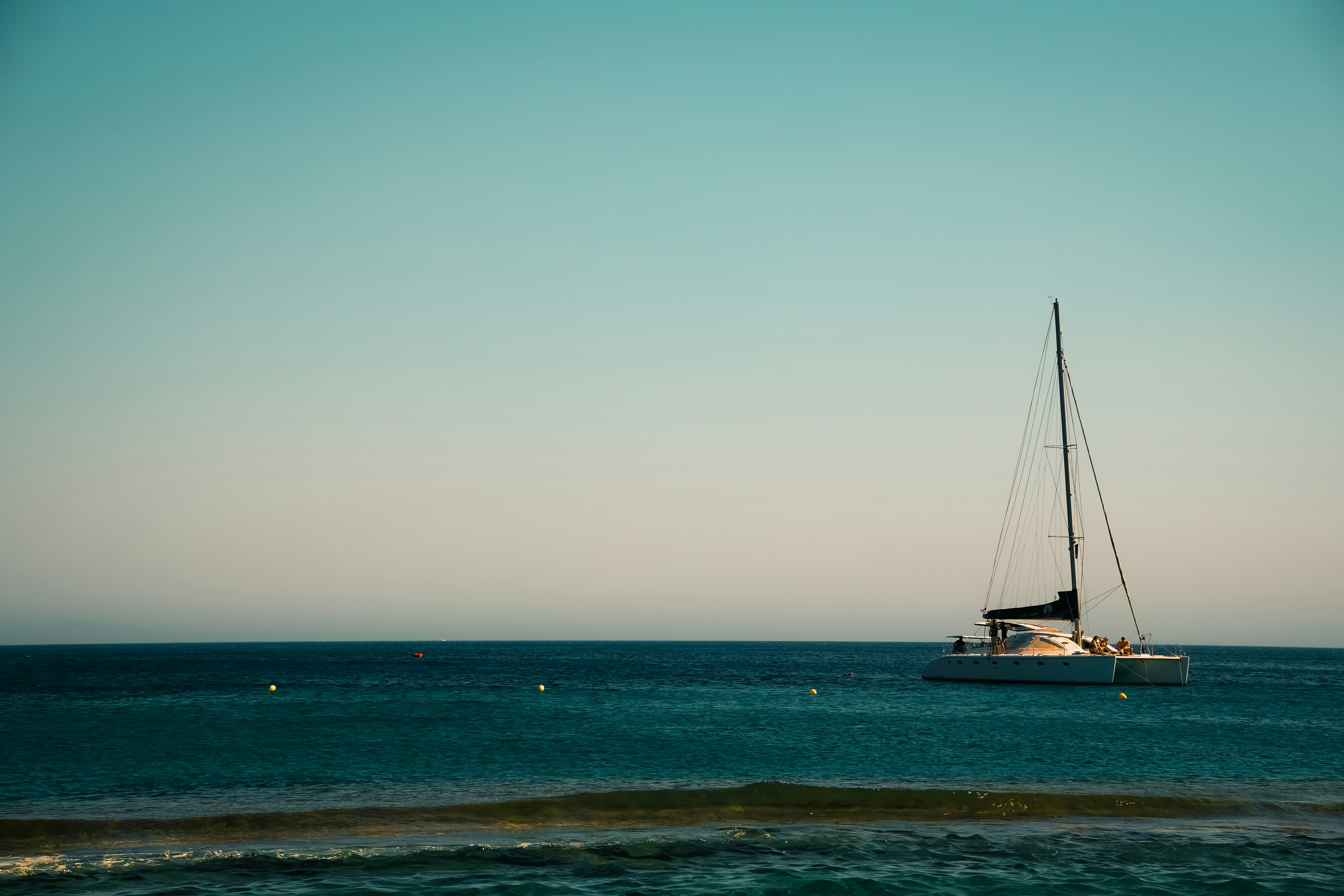 Photo by zhouyudesign