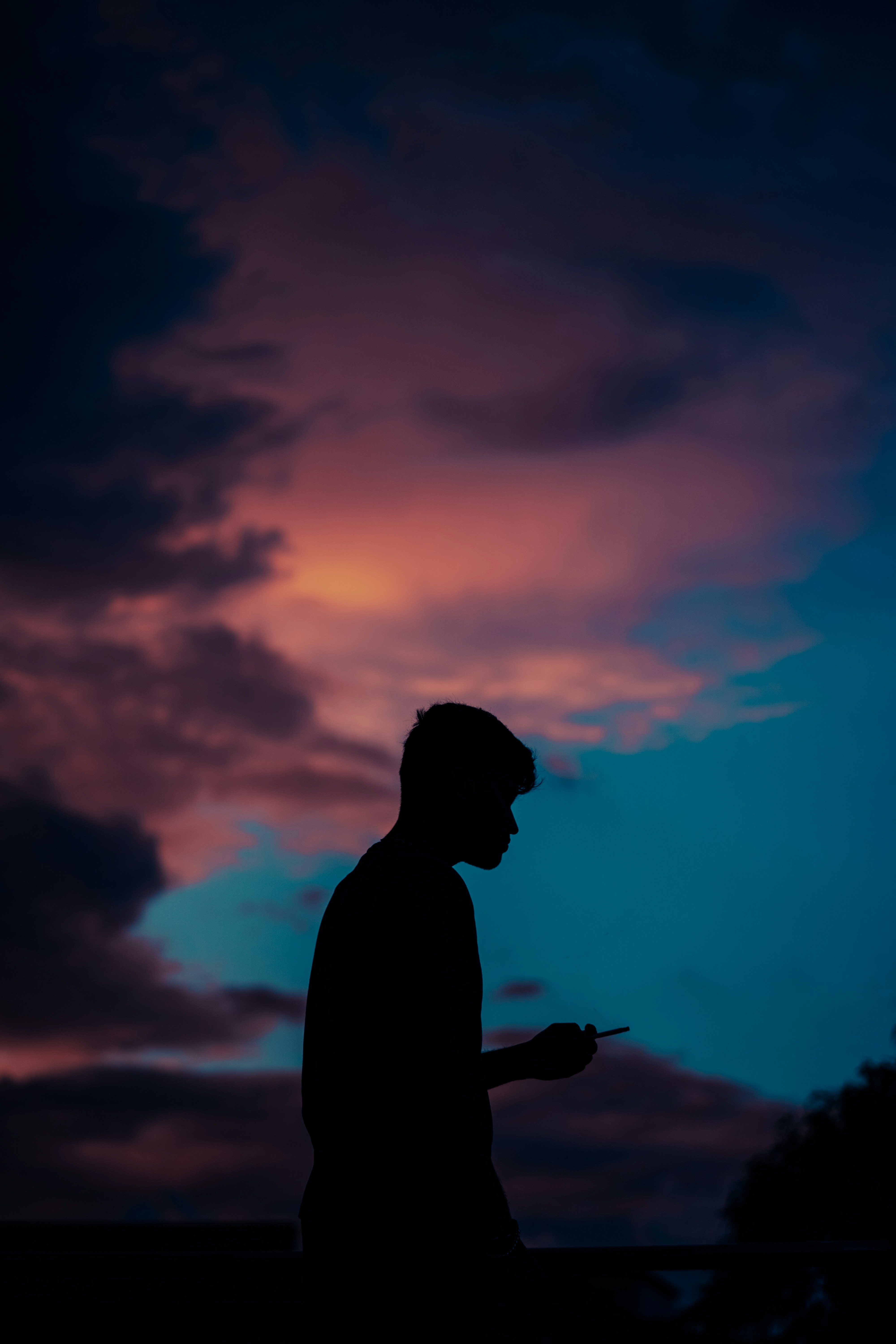 photo-1723625771197-7e698354b107?ixid=M3wxMjA3fDB8MXxzZWFyY2h8MTB8fGJlc3QlMjBvbmxpbmUlMjBwb2tlcnxlbnwwfHx8fDE3NDkyNDAyMjl8MA\u0026ixlib=rb-4.1.0