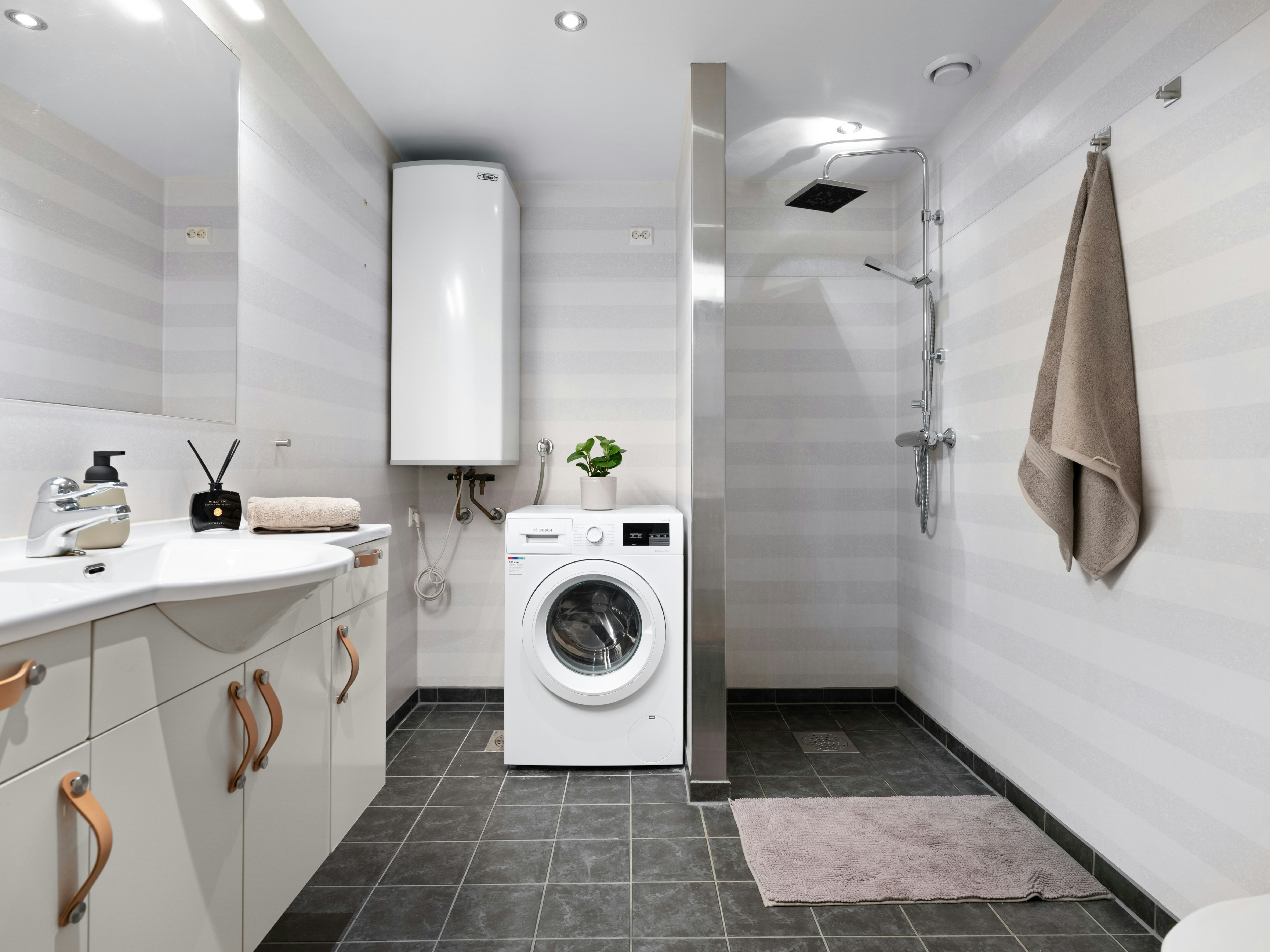 Photo by alextyson195