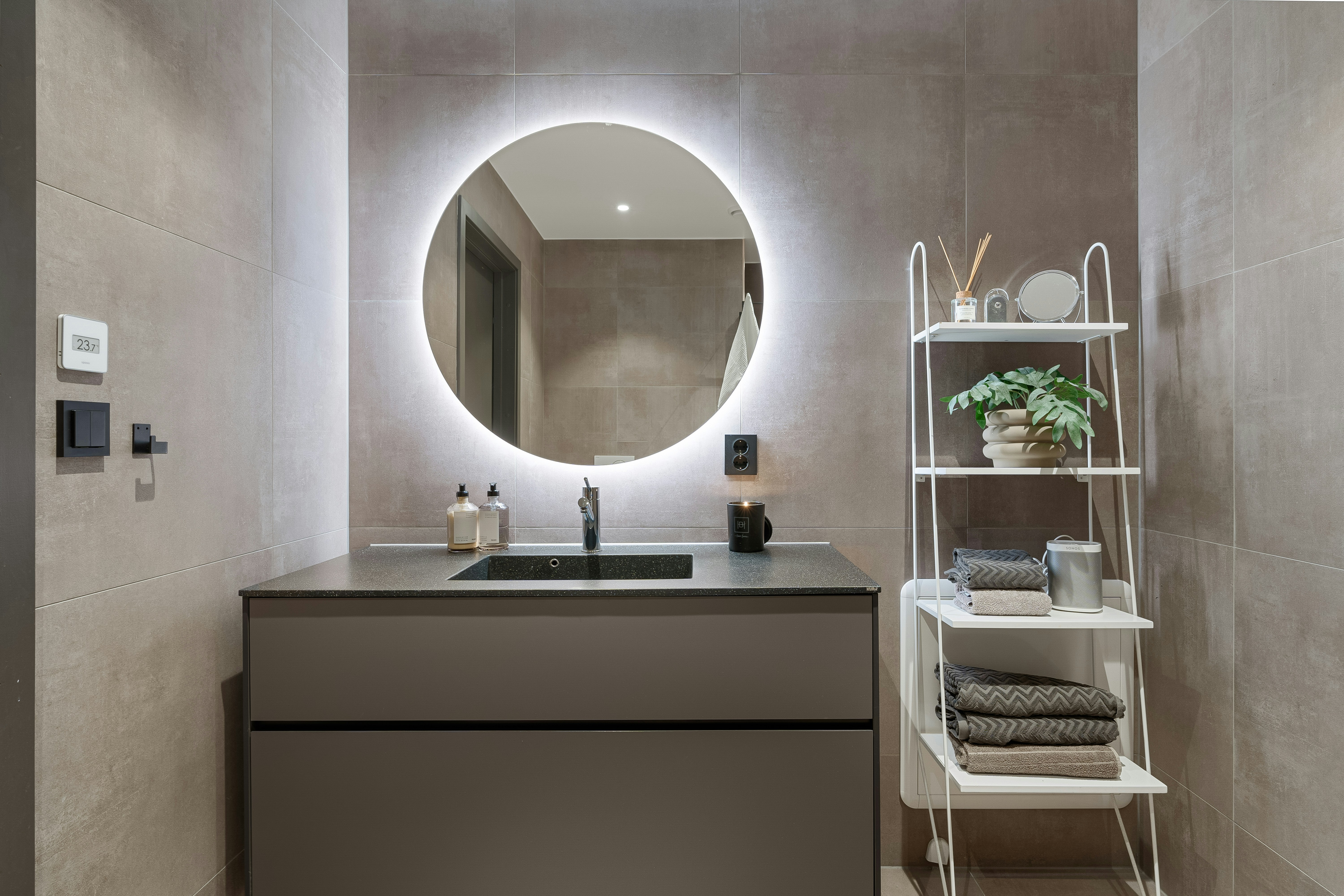 Photo by alextyson195