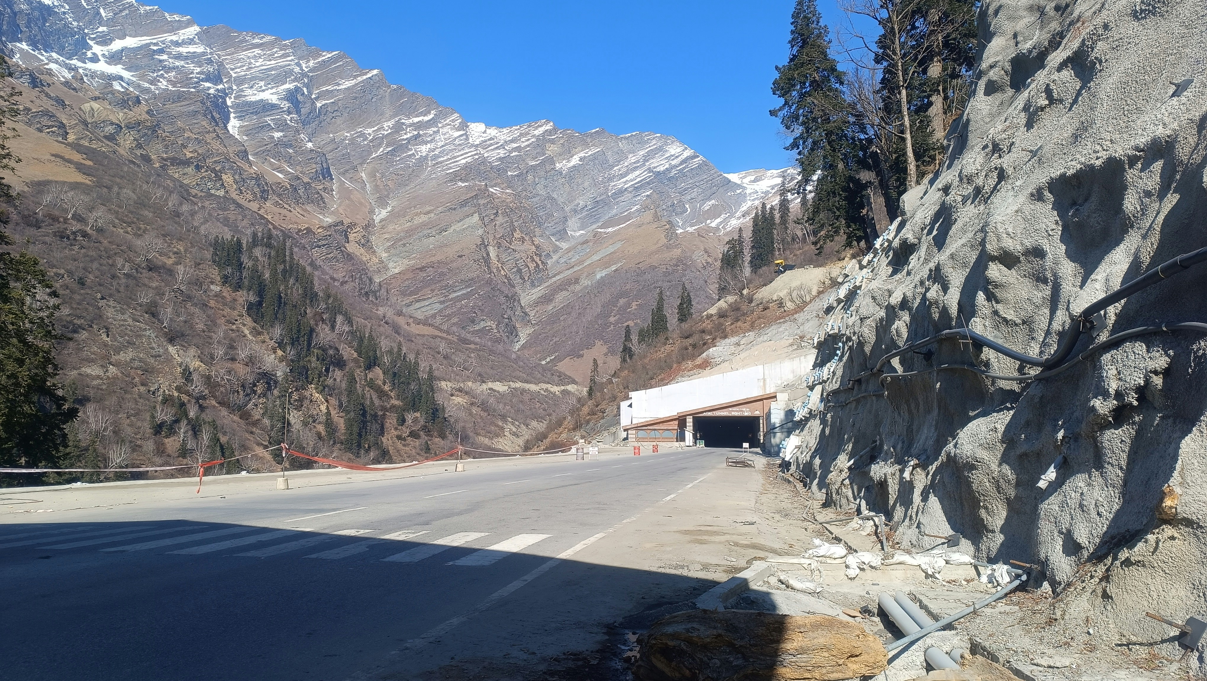 Rohtang Pass, Himachal Pradesh