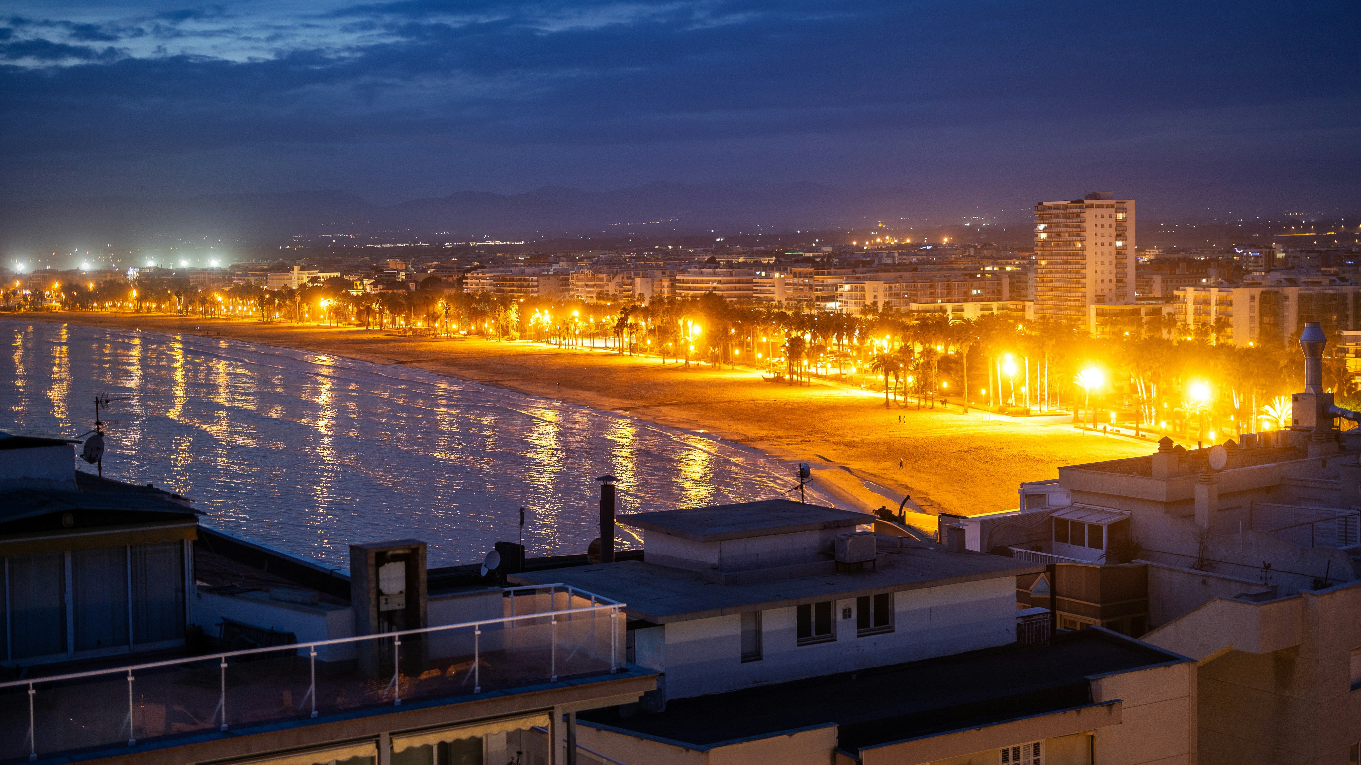 Photo by marekpiwnicki