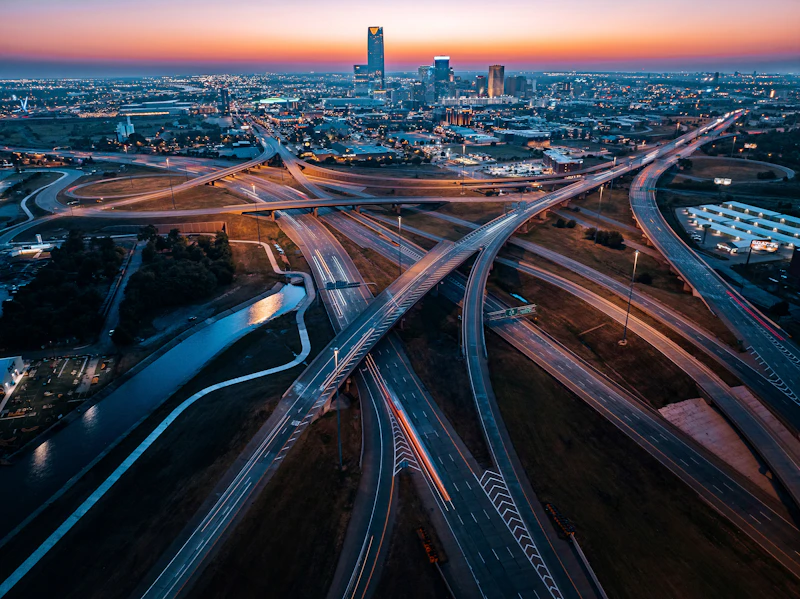 vista aérea de Oklahoma City al atardecer