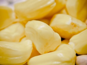 A close up of a pile of nuts