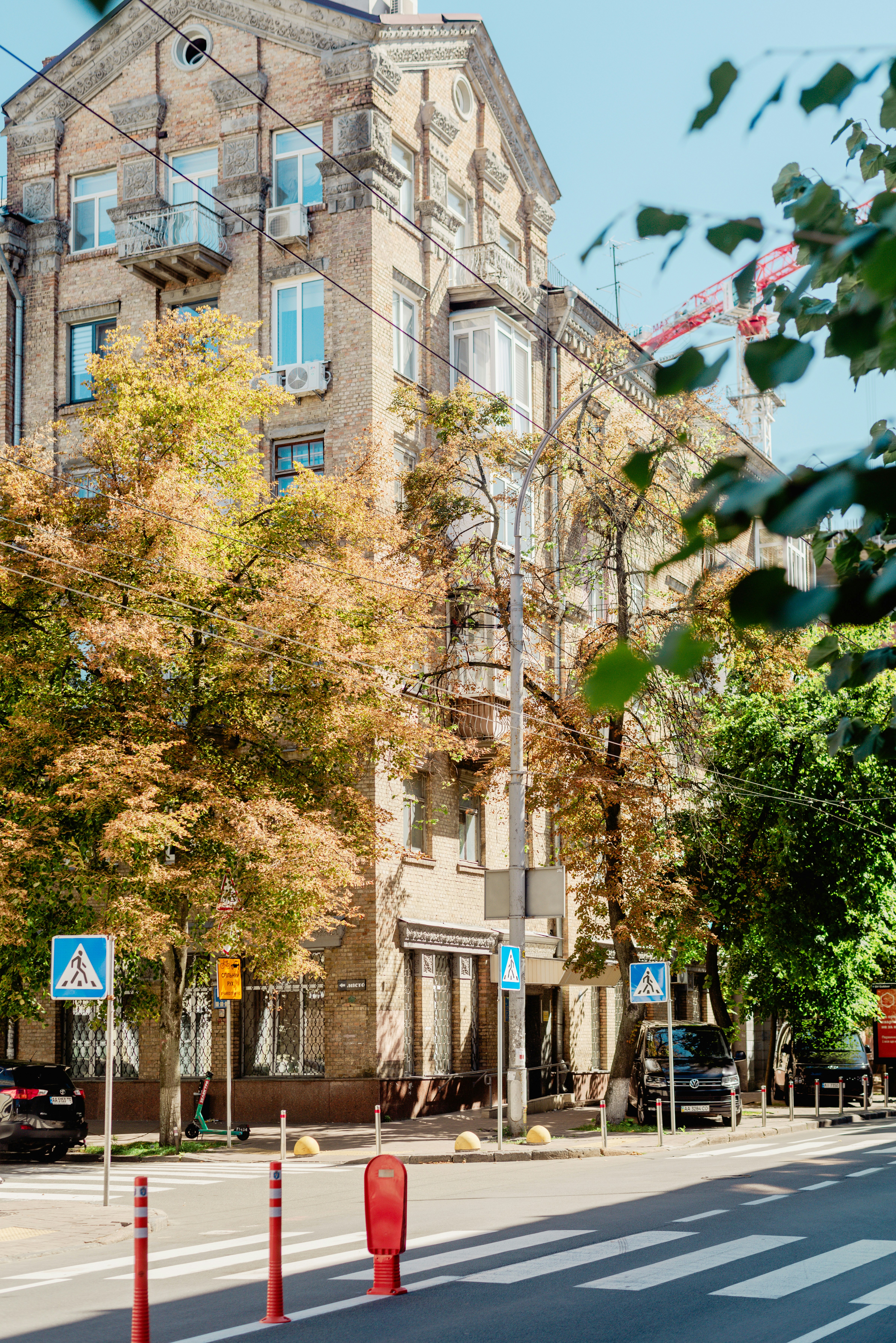 Photo by eugenivy_now