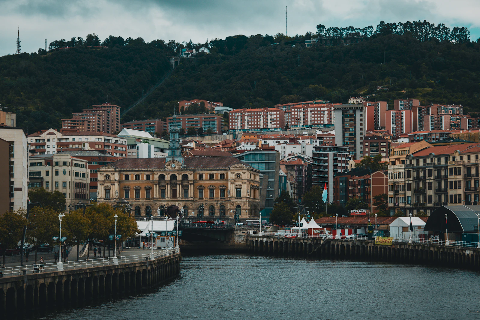 Palacio Arriluce Hotel: A Coastal Palace Overlooking the Bilbao Estuary