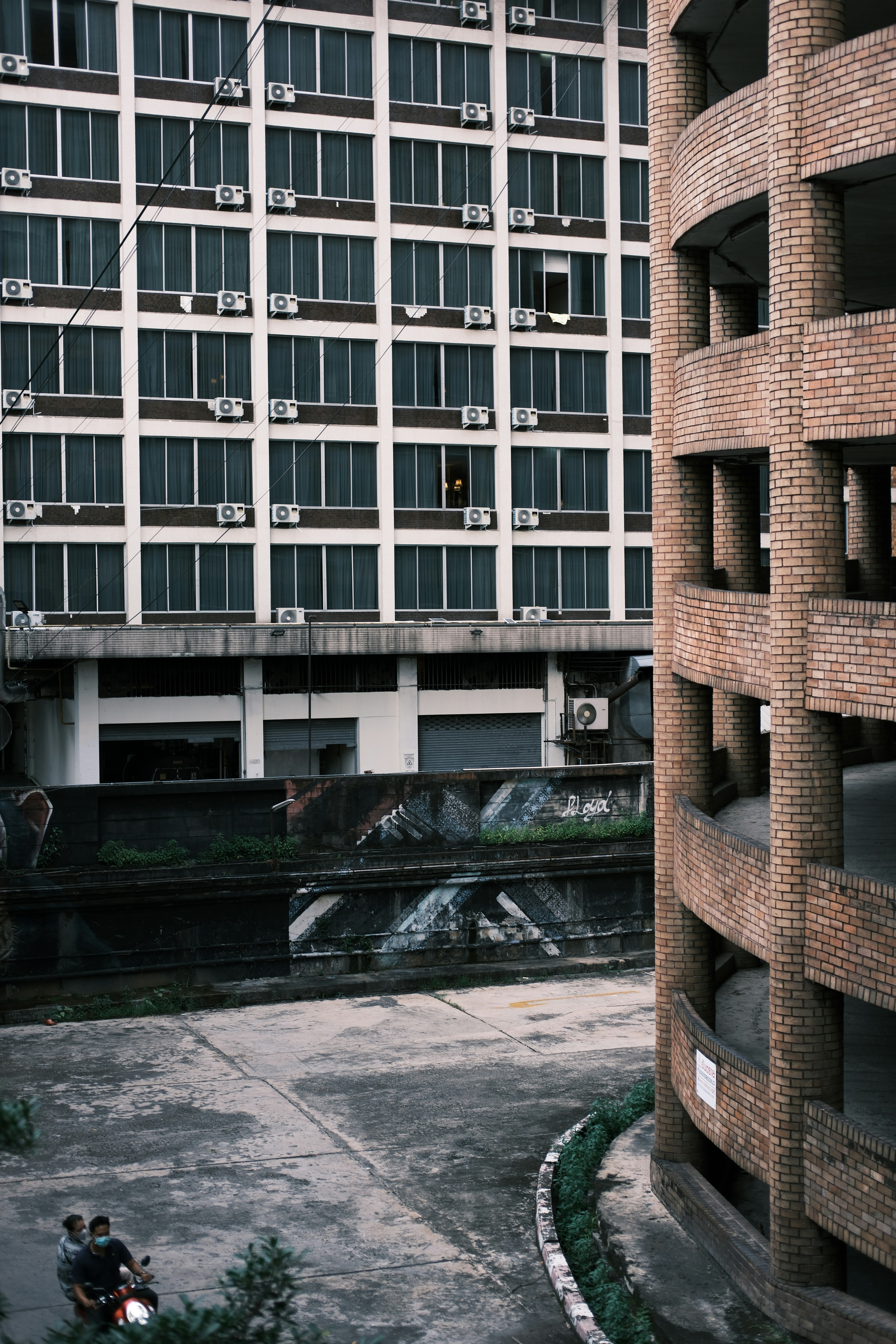 Photo by marcohaenssgen