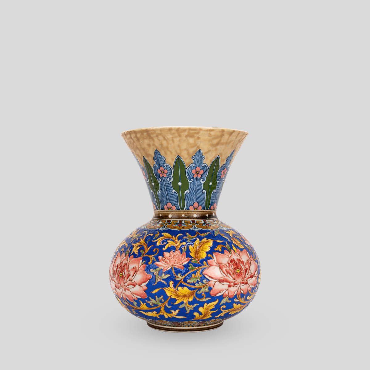 Lot 124, Chinesische Famille-Rose-Vase