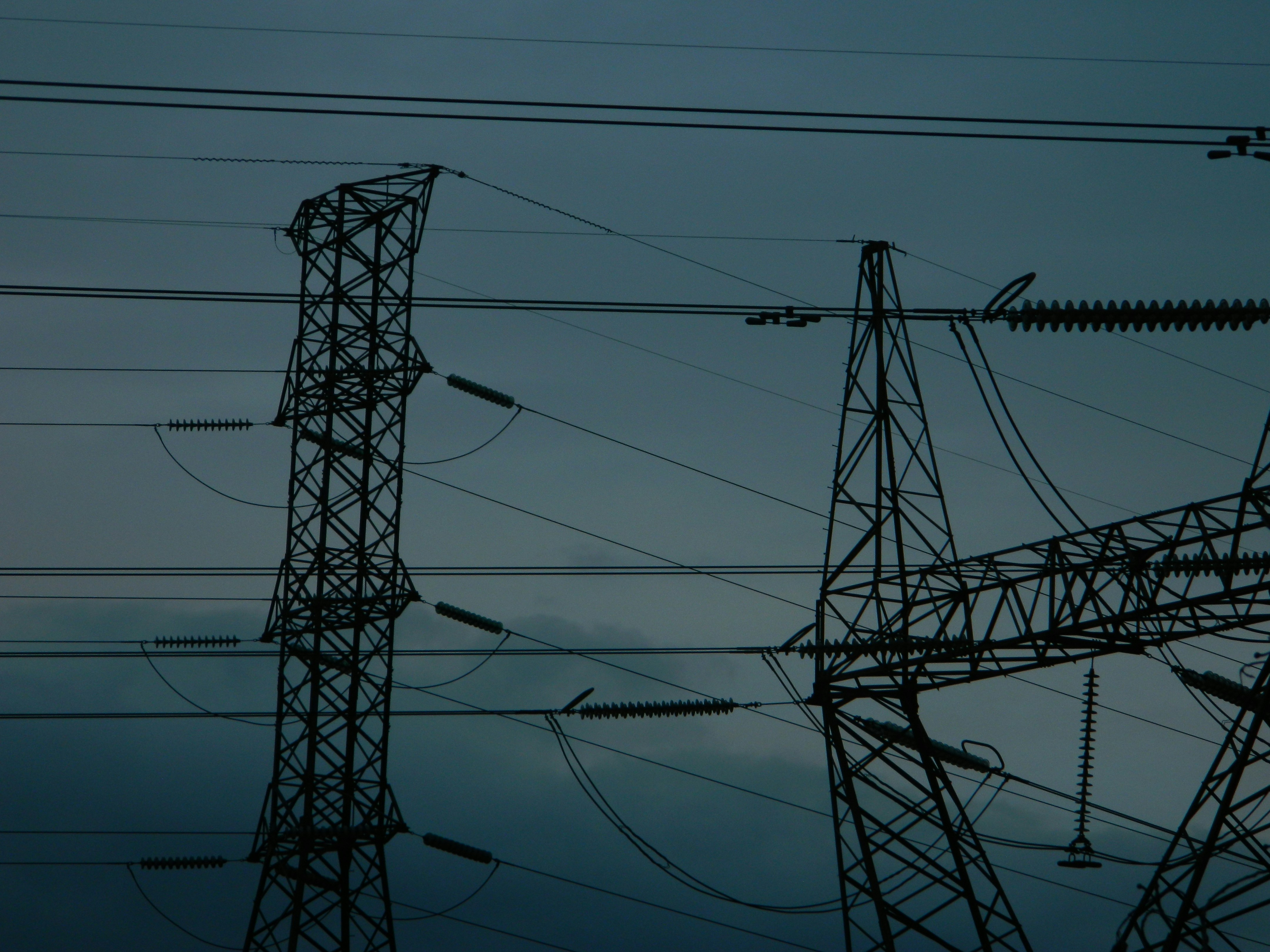 Betim terá 3 bairros sem energia
devido à manutenção da Cemig nesta sexta-feira (31/01):
saiba quais são os locais afetados imagem da publicação