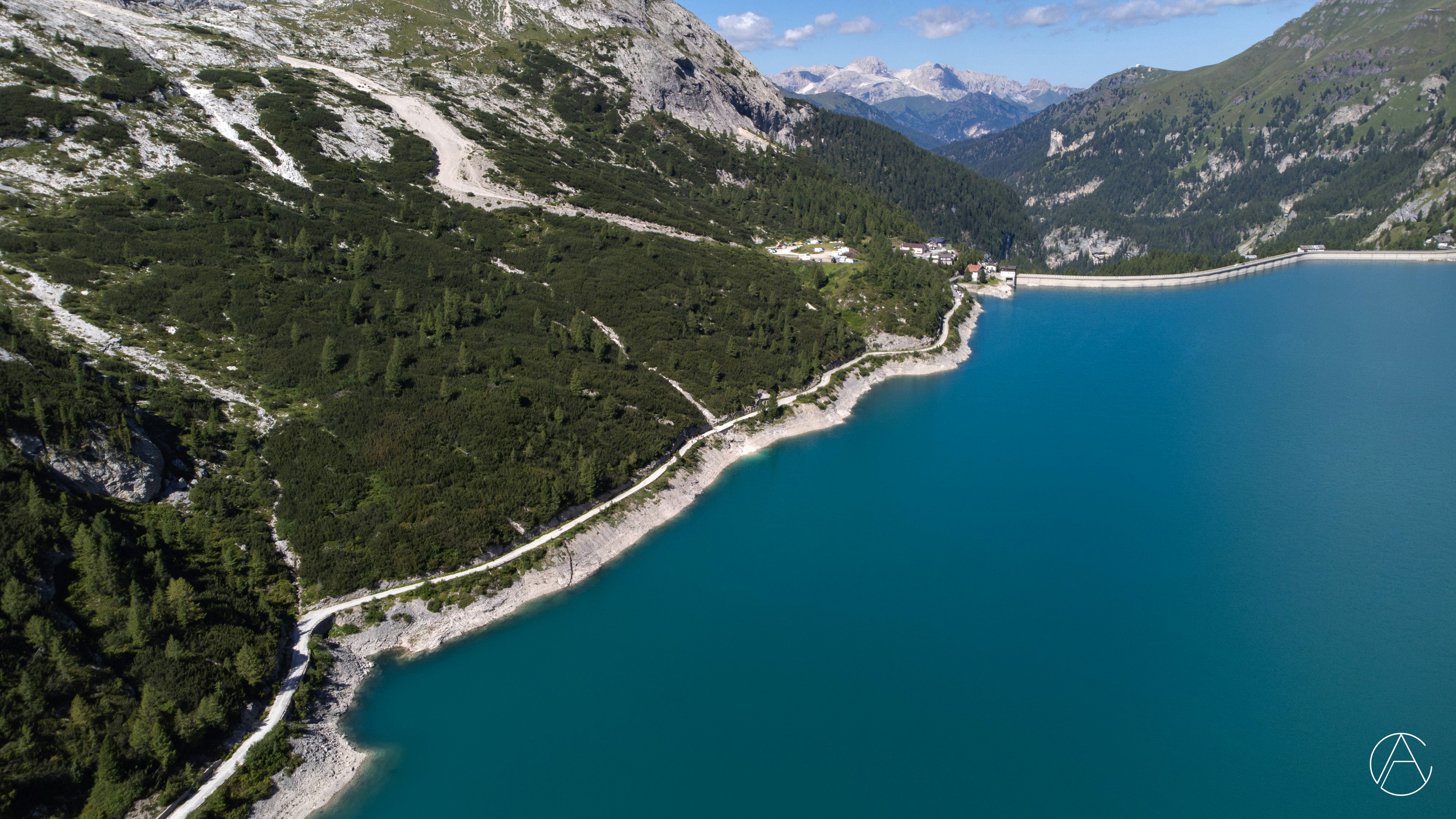 Photo by supercaliman