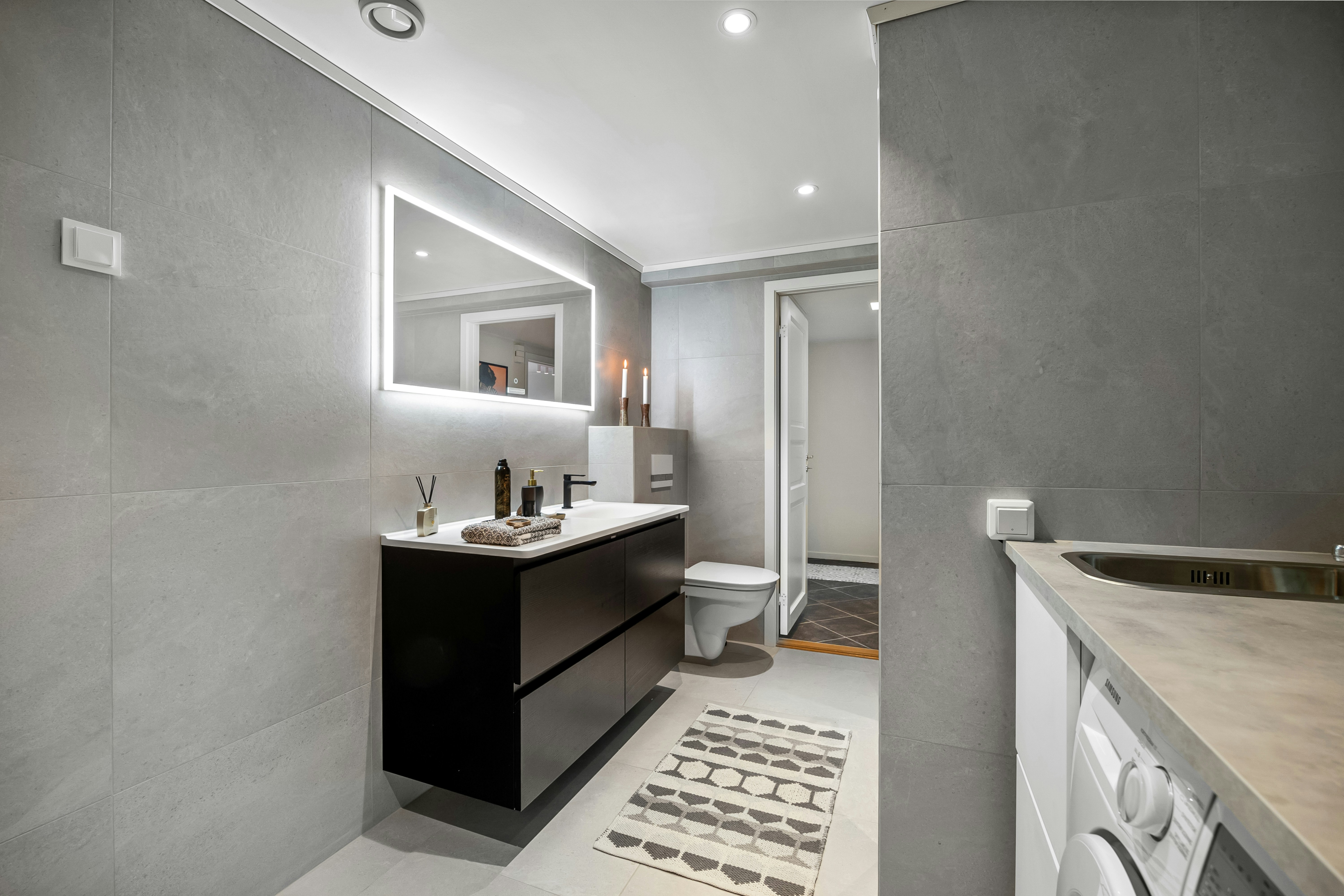 Photo by alextyson195