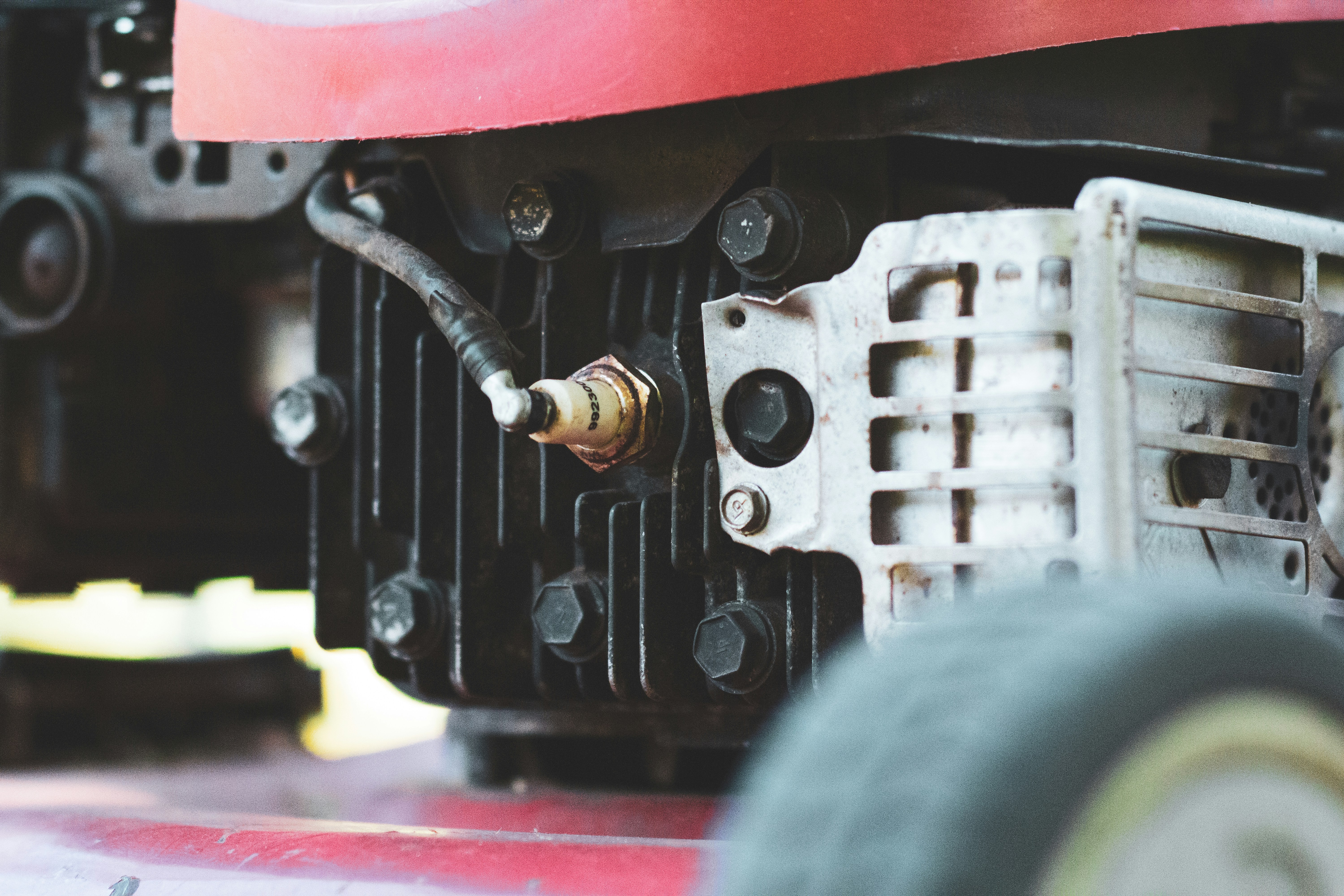 Lawn mower engine detail