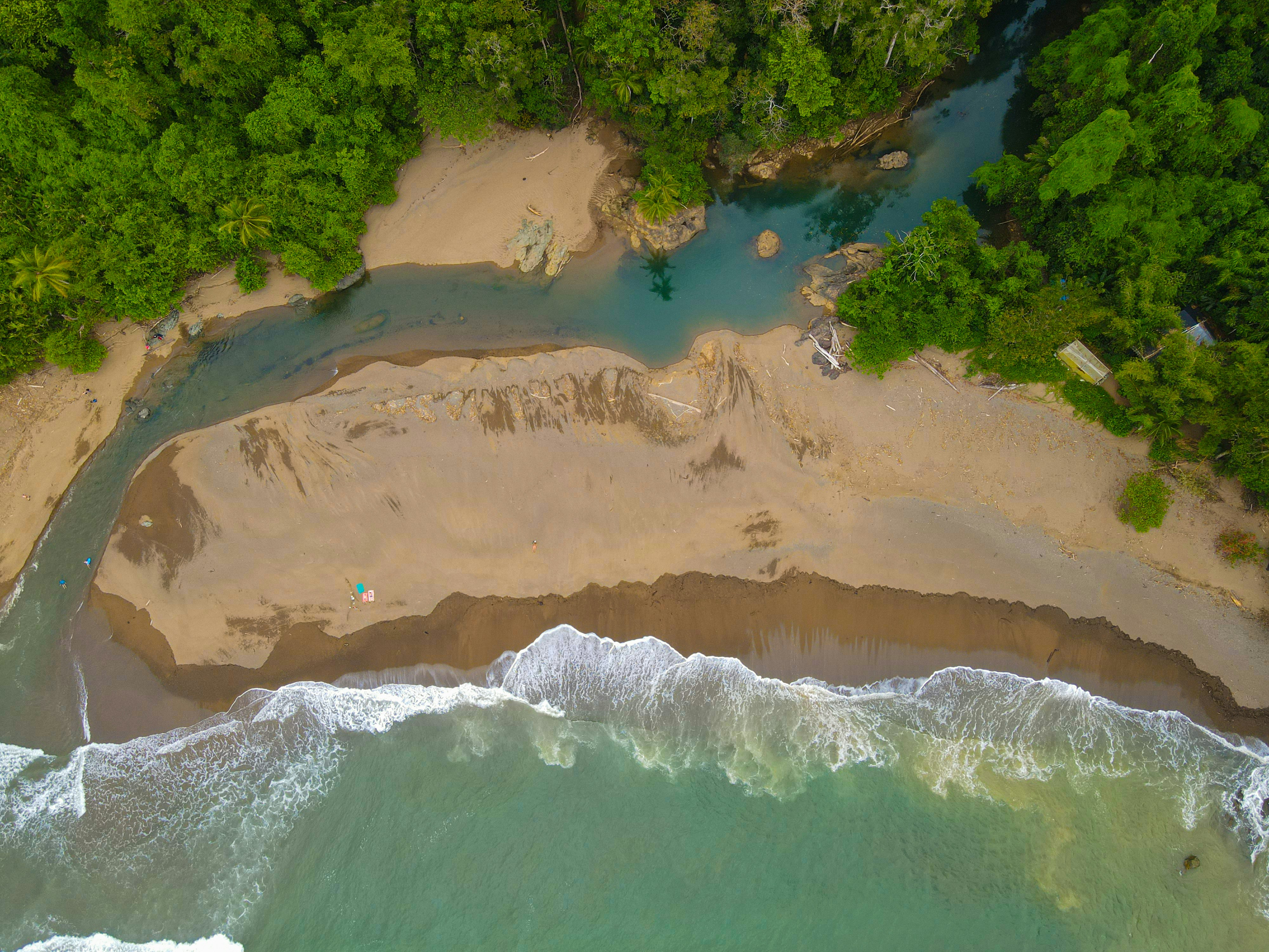 Photo by florian_delee