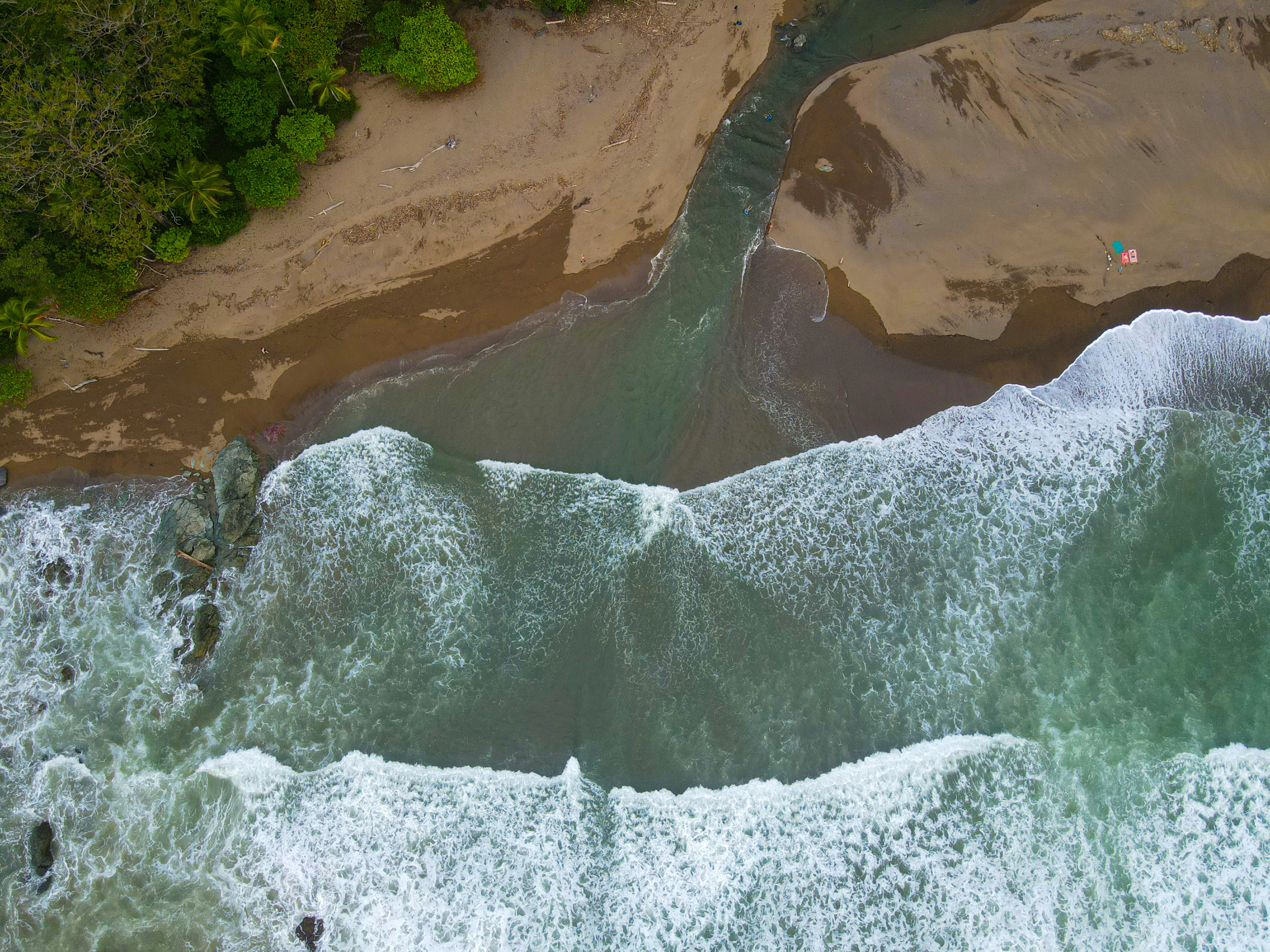 Photo by florian_delee