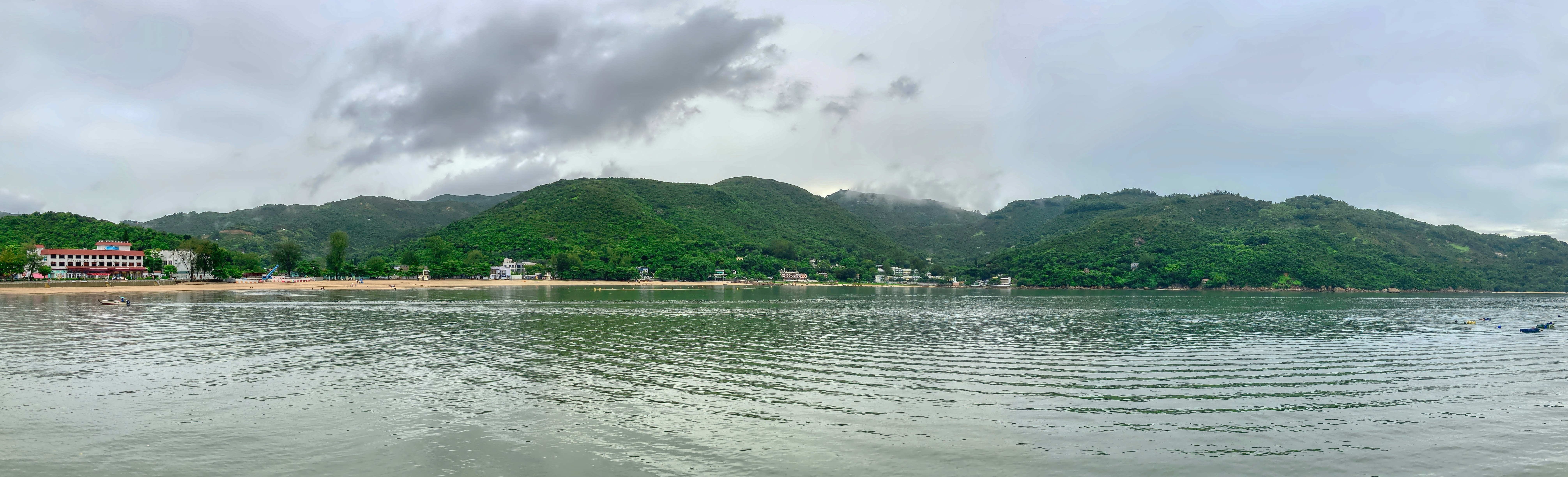 Photo by thomaskinto