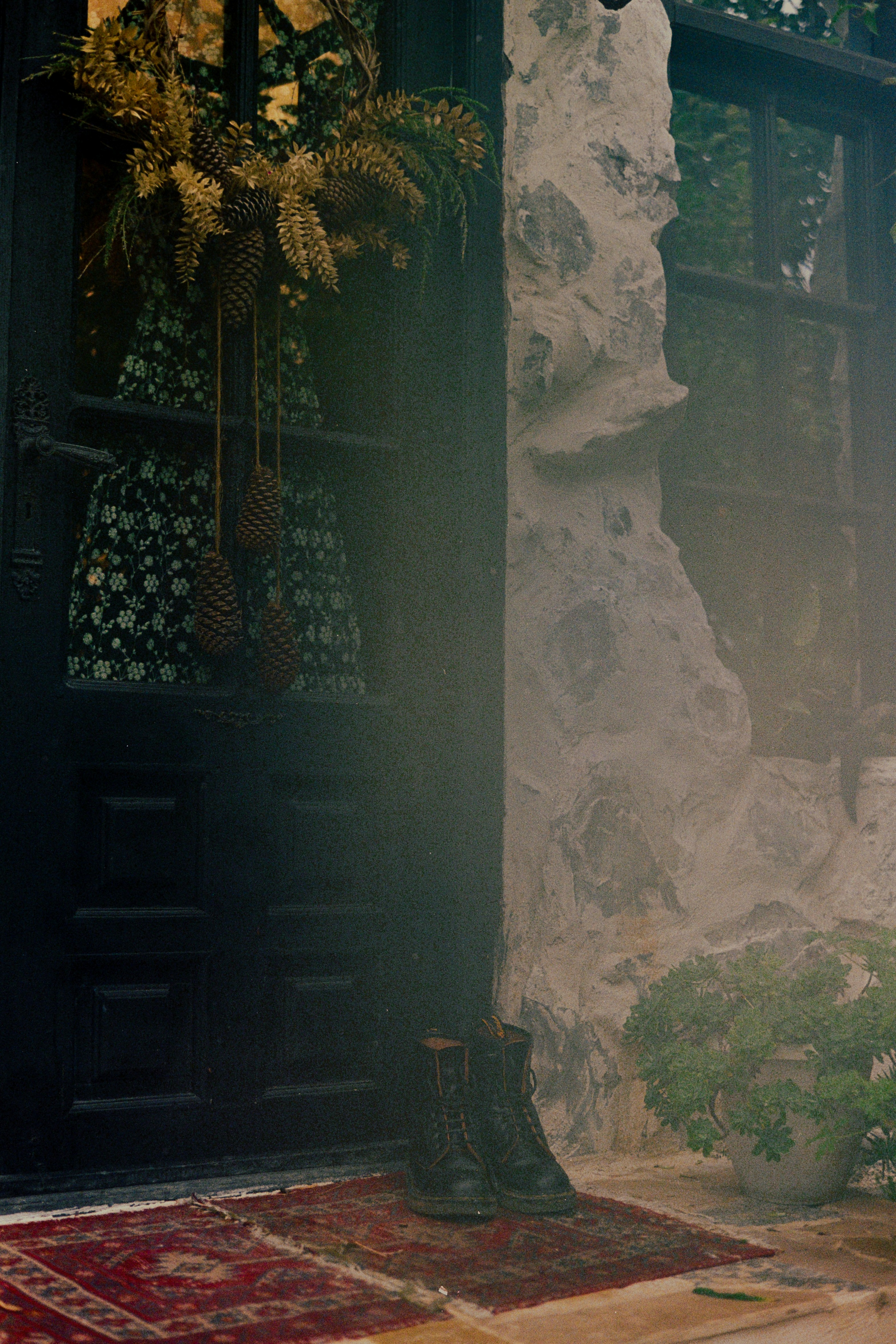 gothic wallpaper dark, wallpaper, Vampire Crafts for Adults: Spooky & Stylish DIY 6