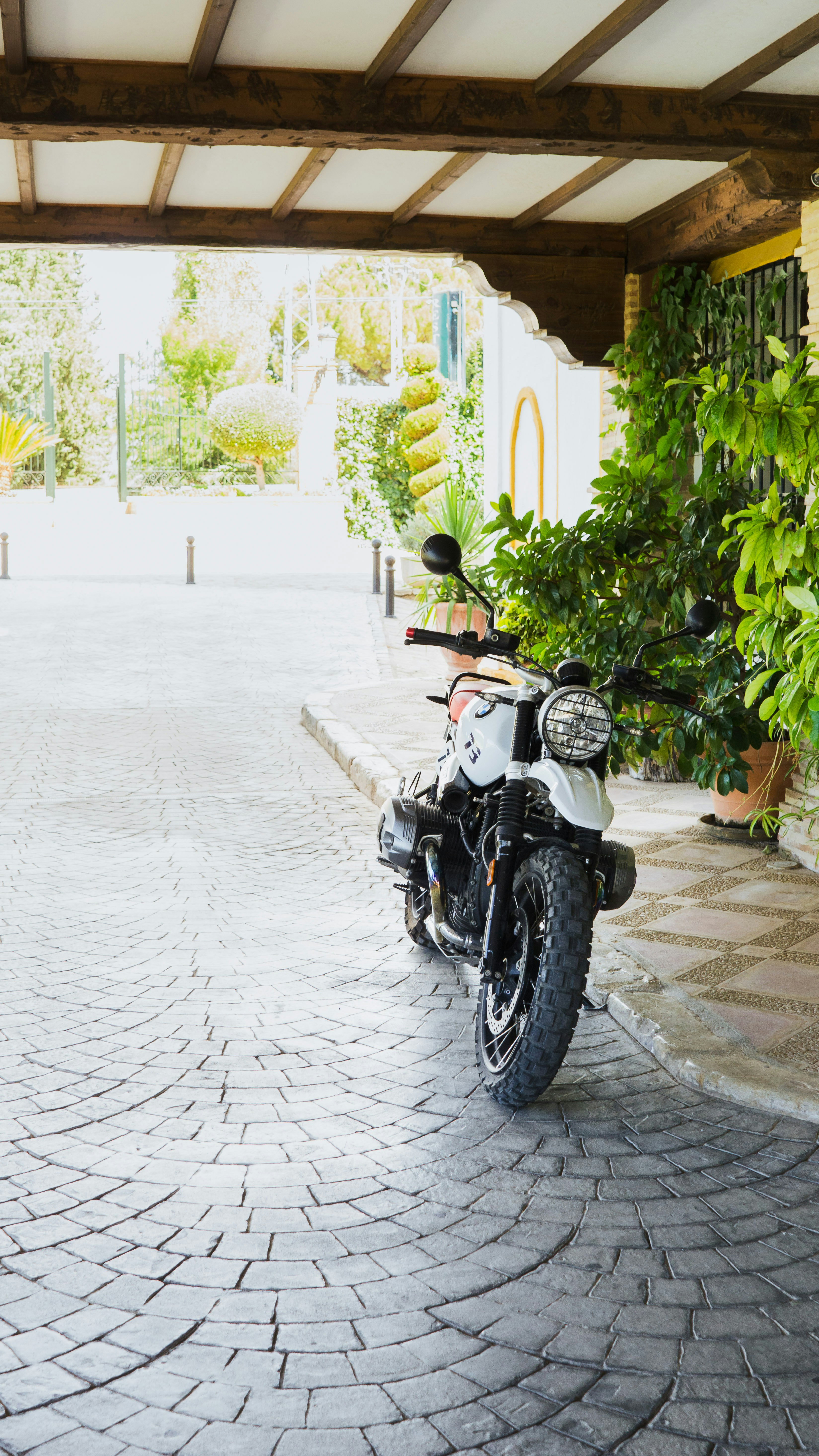 Photo by avenir_visuals