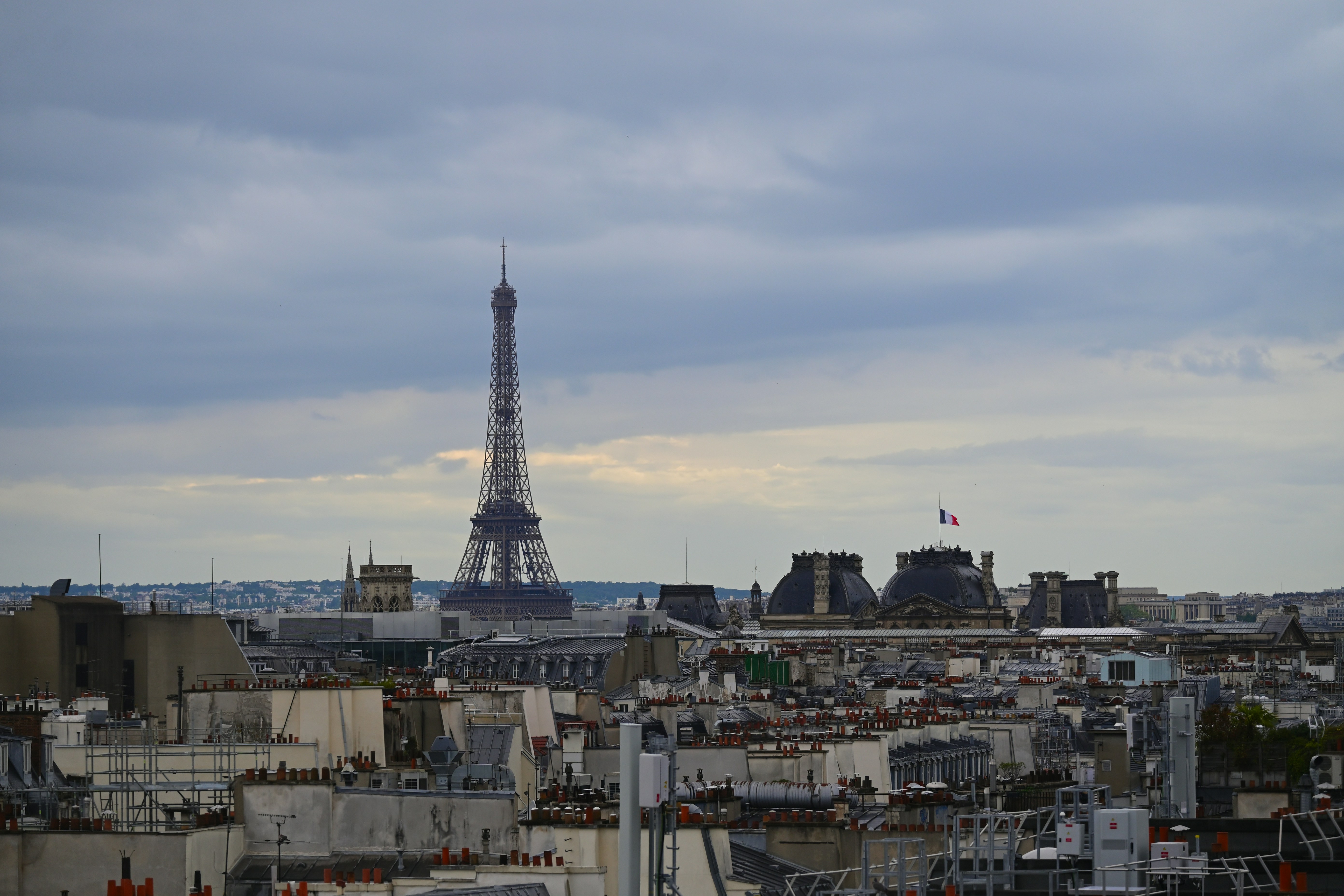 Photo by aminzabardast