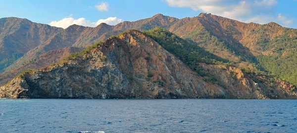 A large body of water with mountains in the background — Marmaris, Turkey