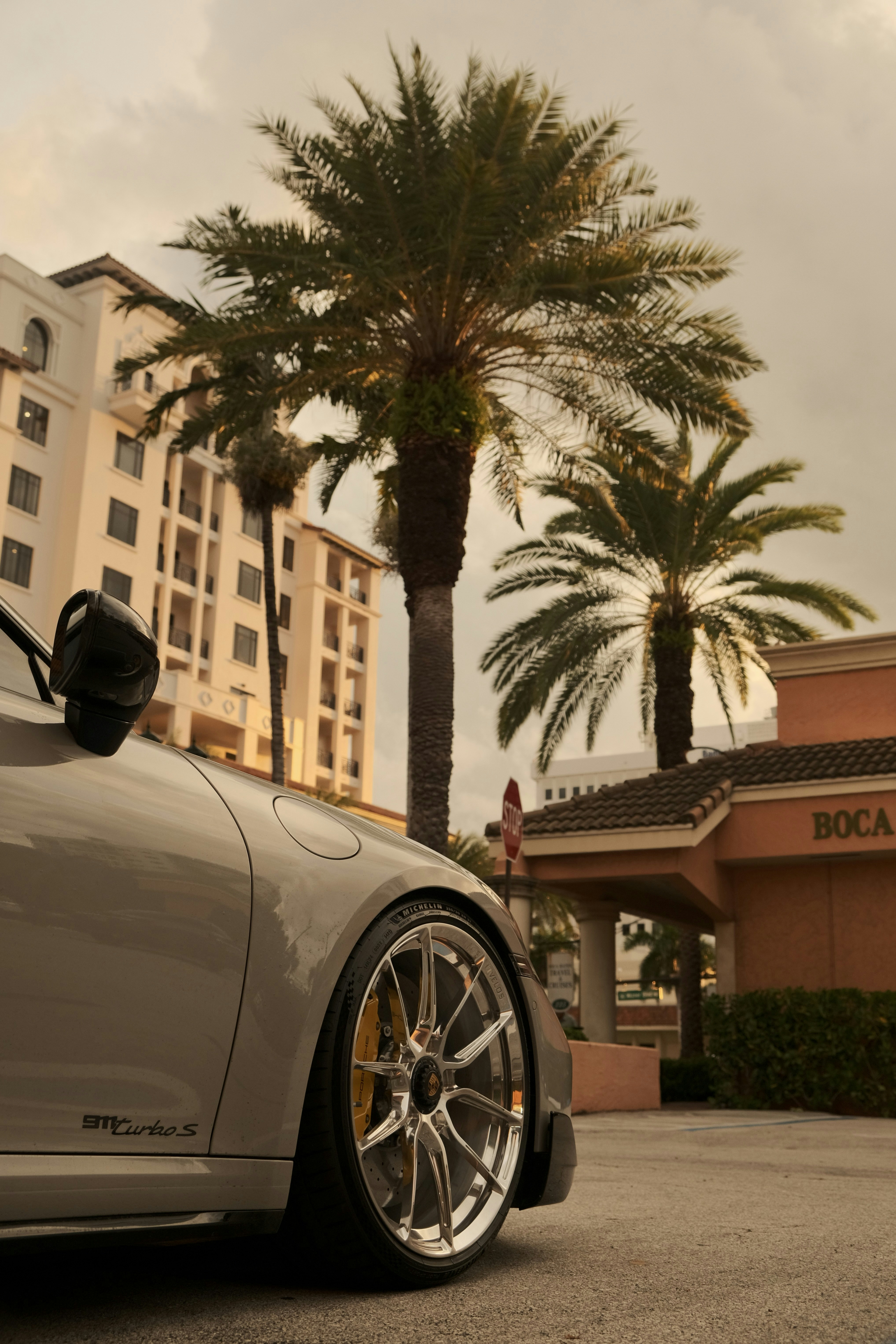 Choose from a curated selection of car photos. Always free on Unsplash.