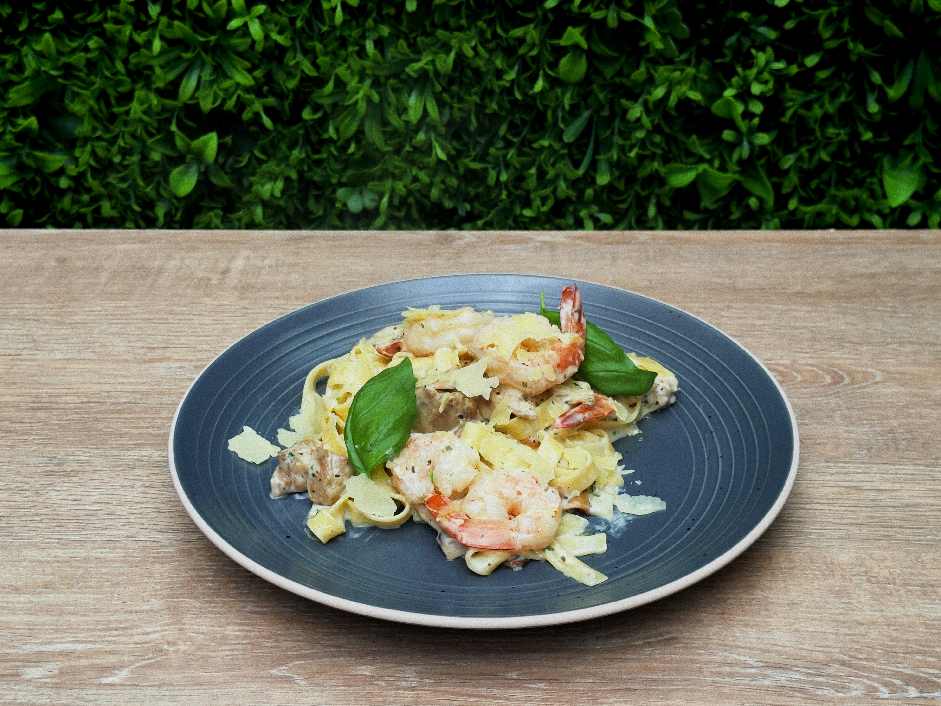 Spicy prawn pasta previewed in AR
