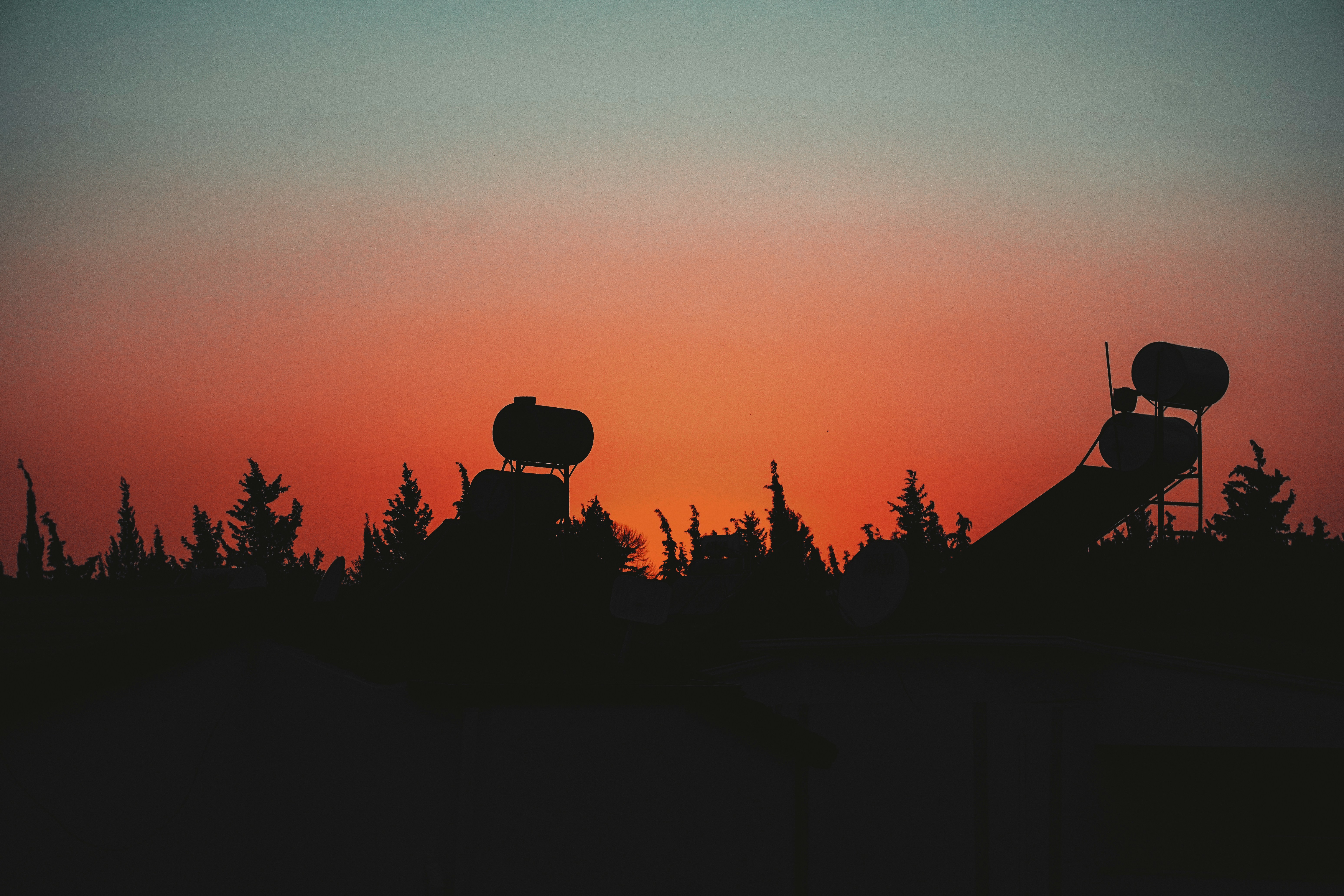 太陽光発電システムの構成要素｜パネル・パワコン・架台解説関連画像