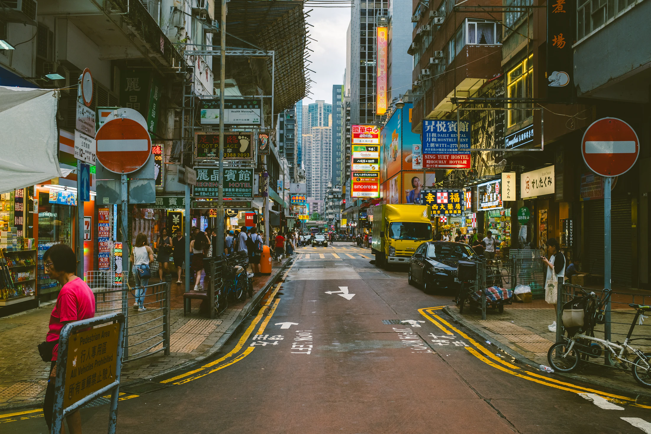 Photo · Joao Prates / Unsplash