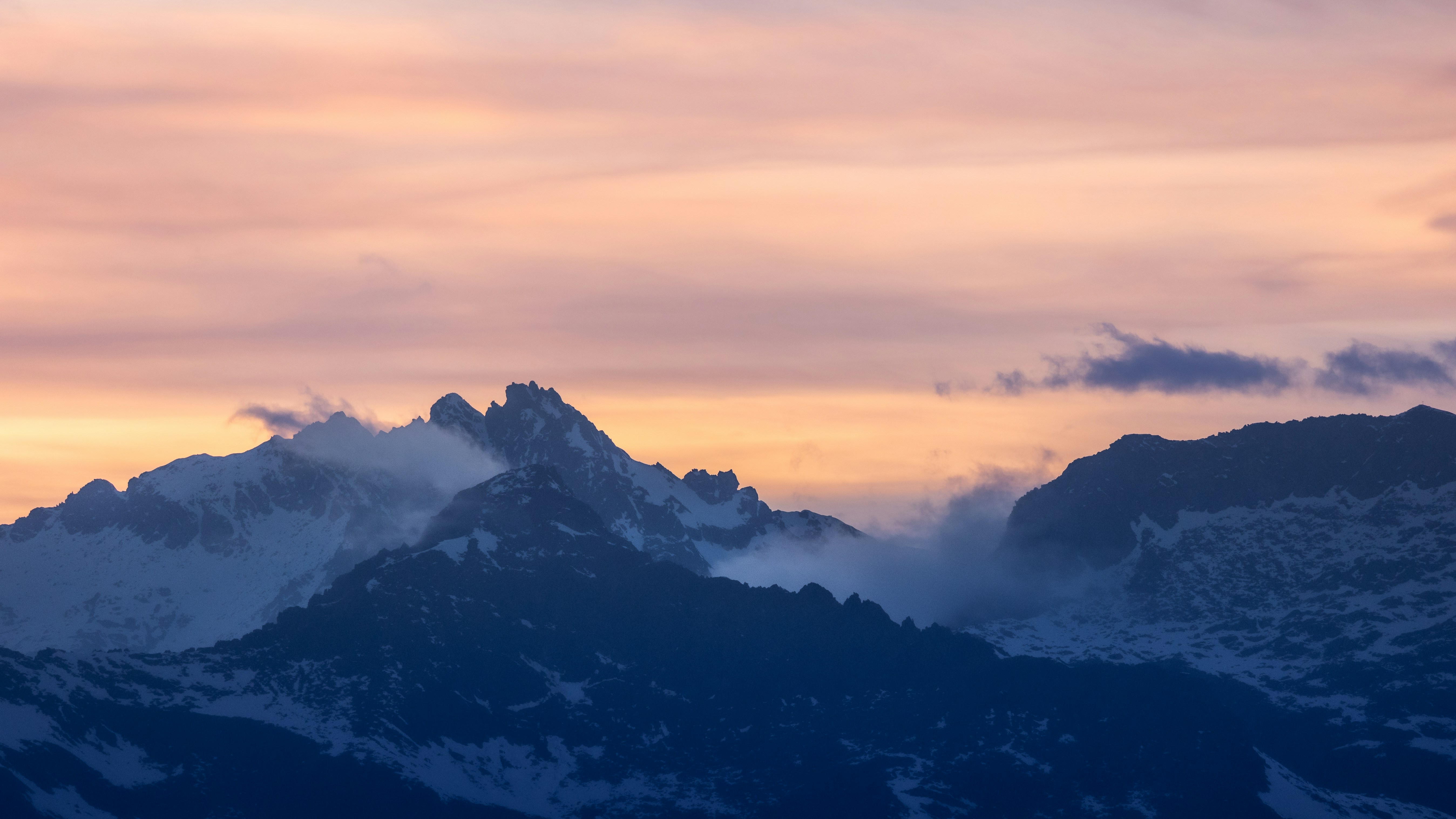 Photo by marekpiwnicki