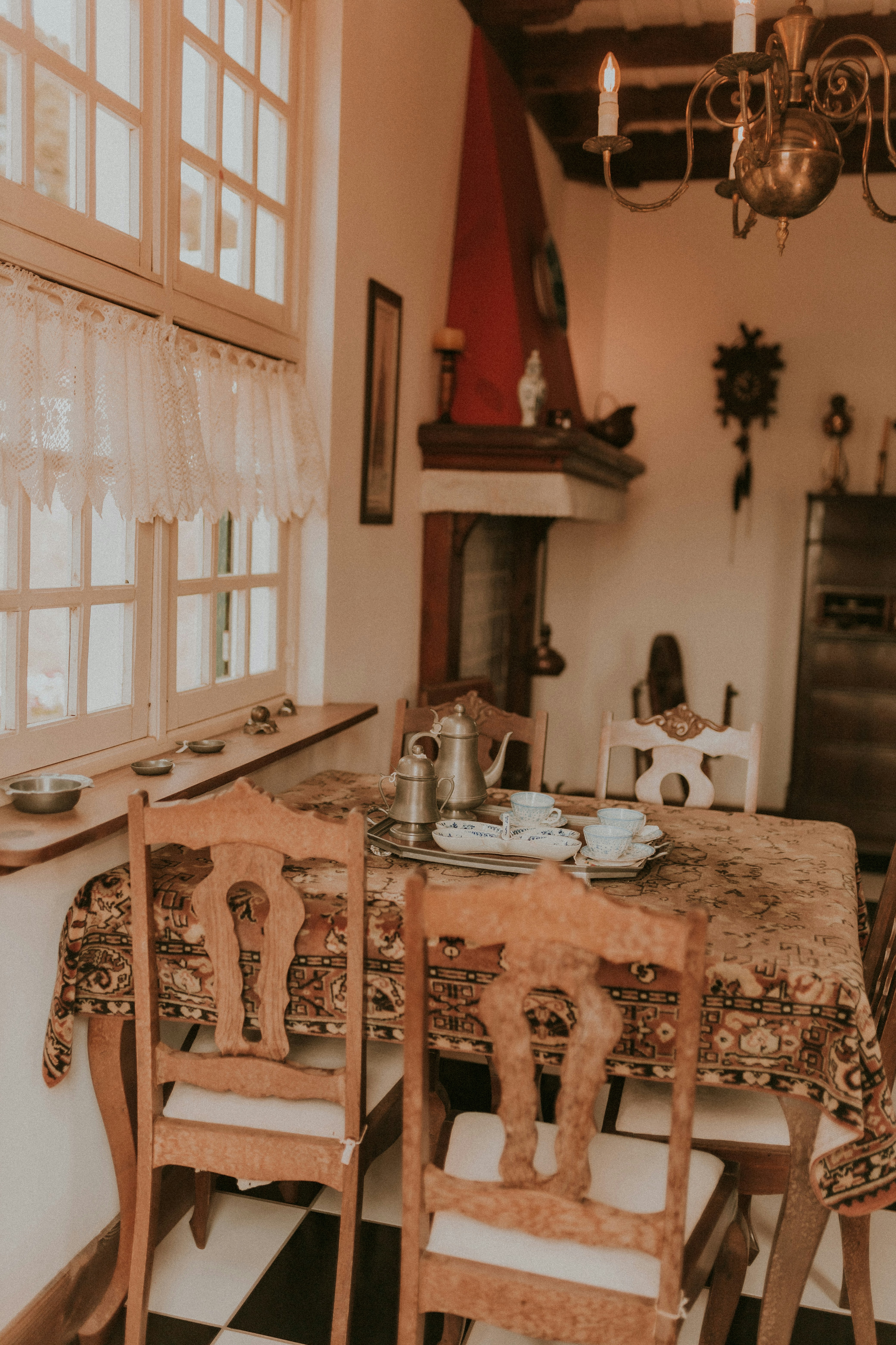 Photo by alexandermassph