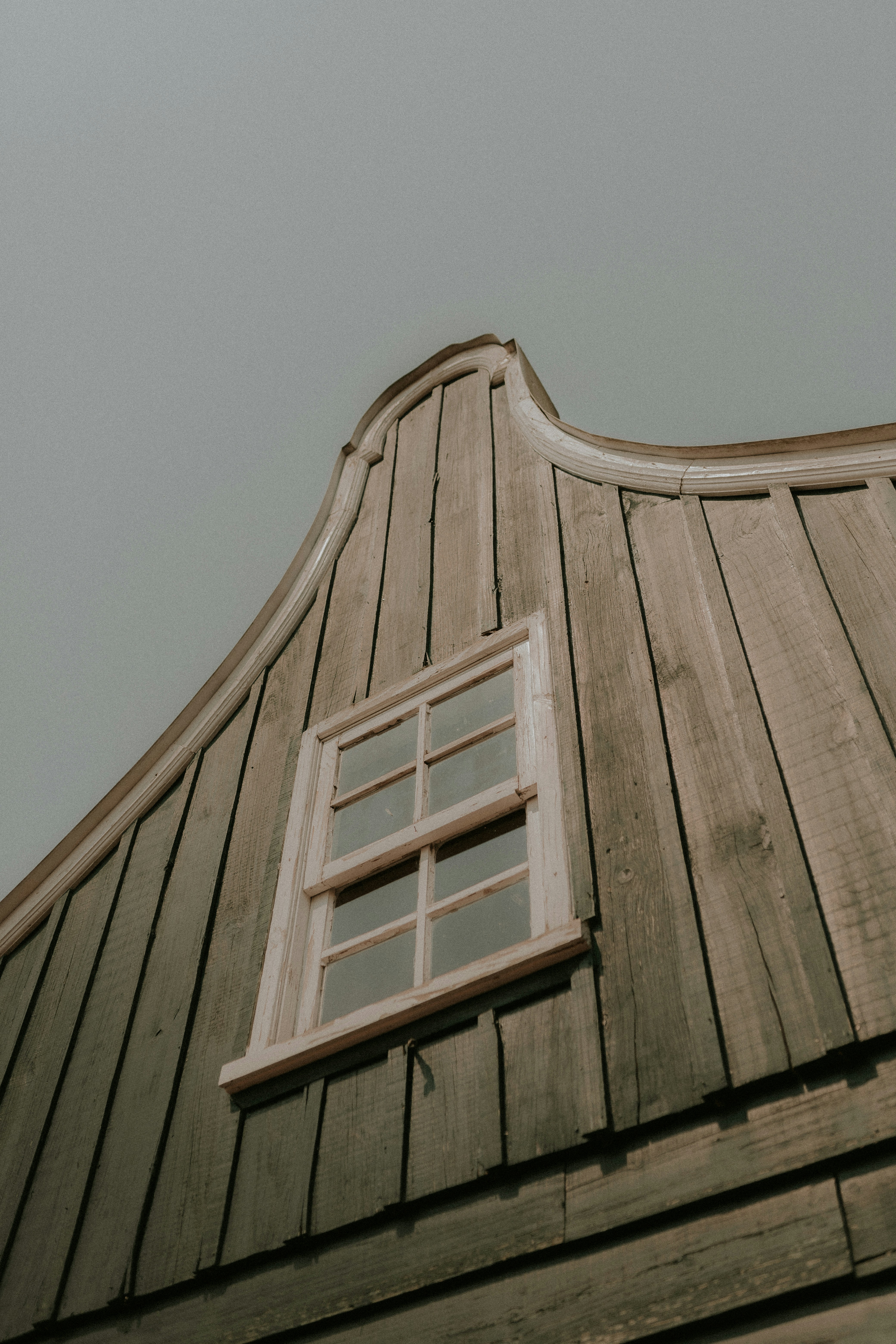 Photo by alexandermassph