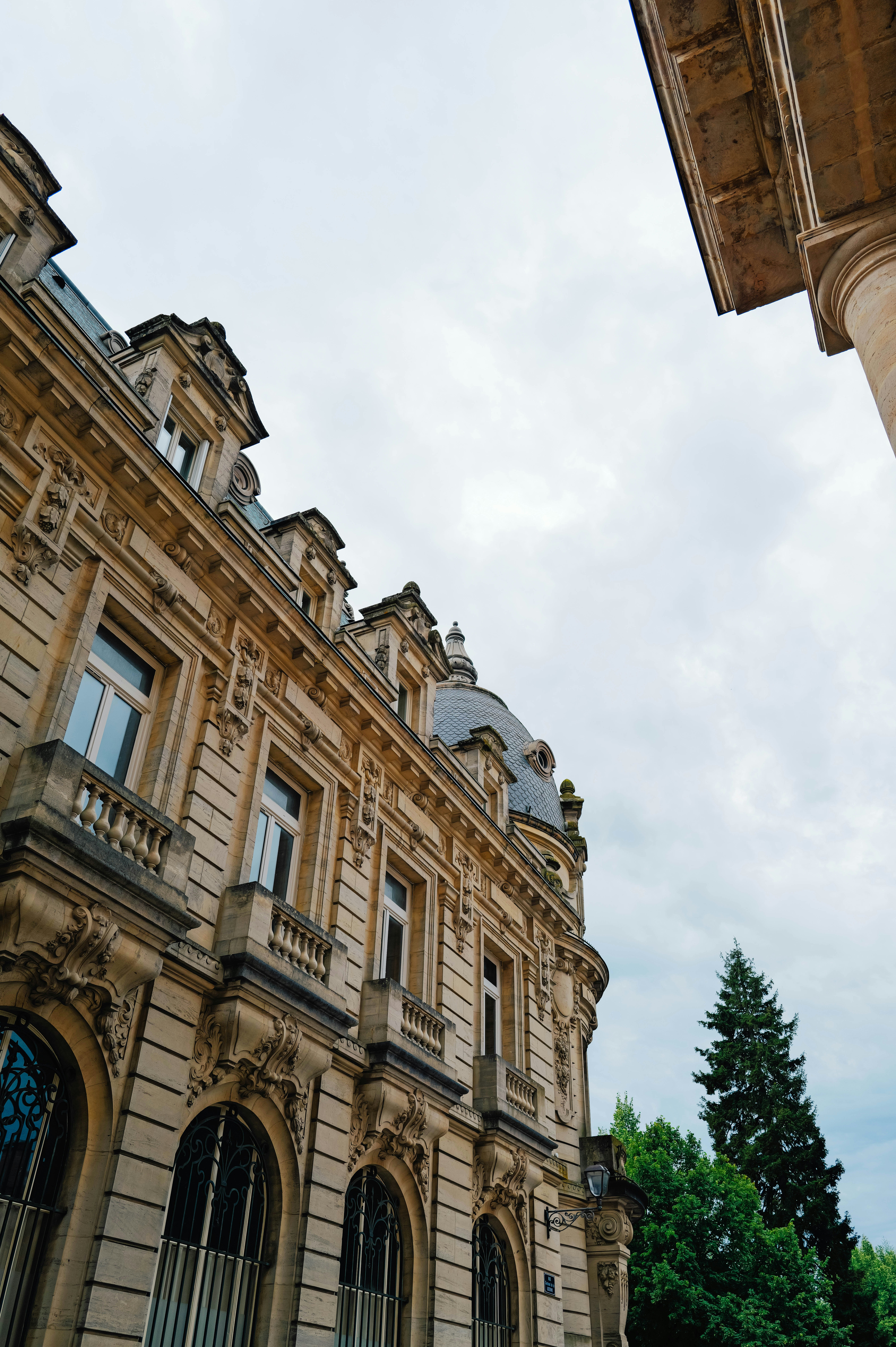 Photo by adrienolichon