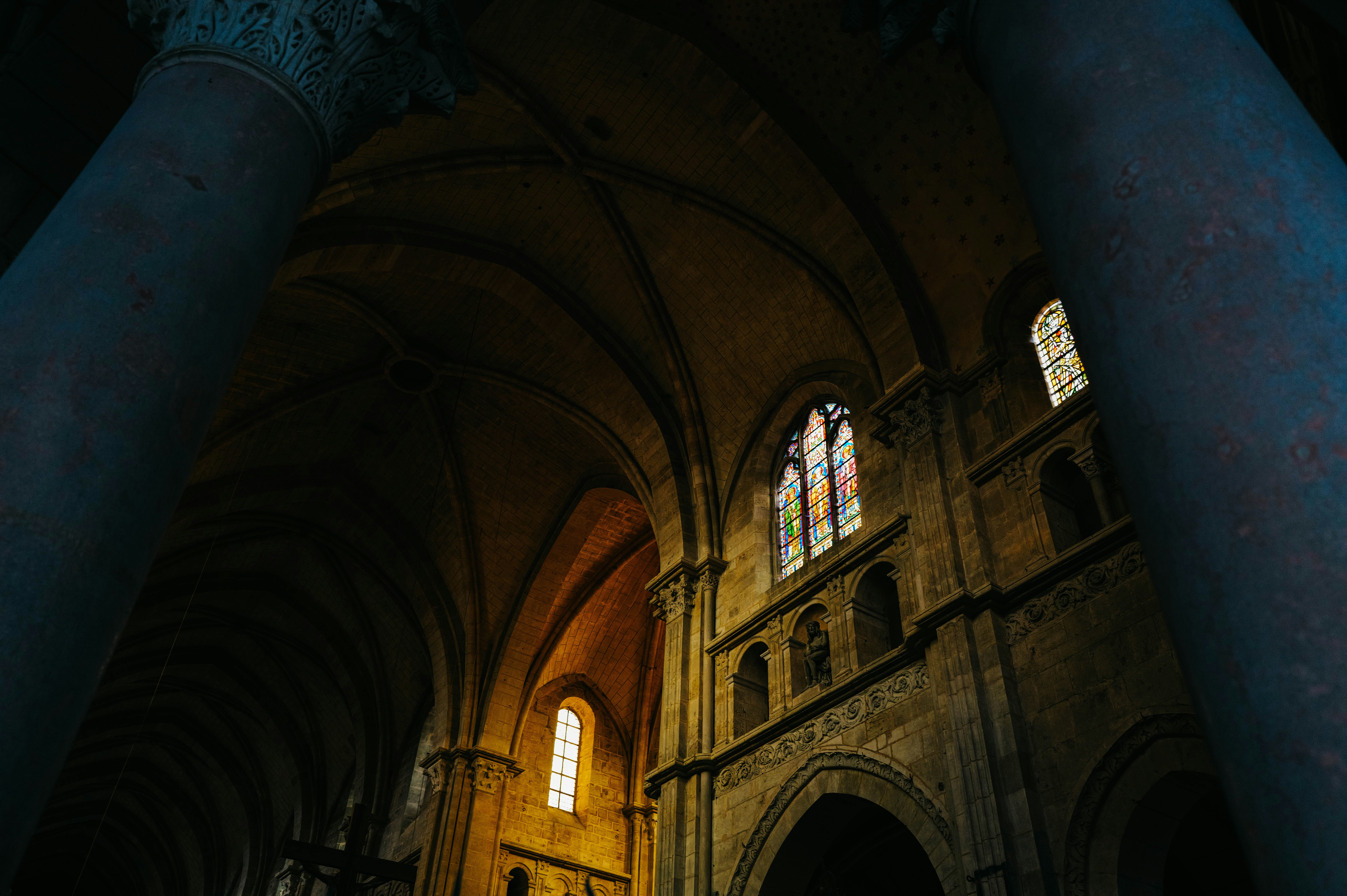 Photo by adrienolichon