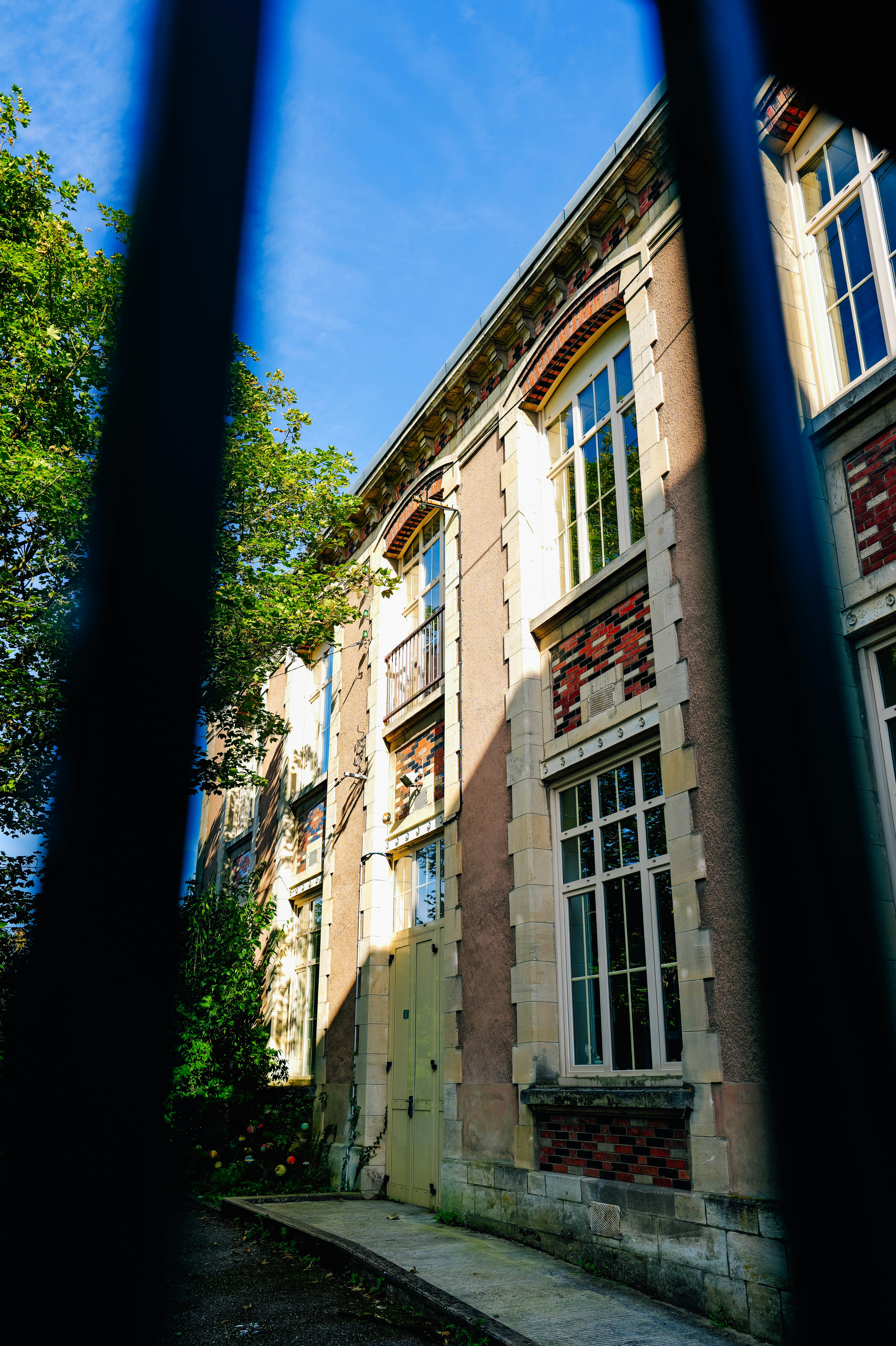Photo by adrienolichon
