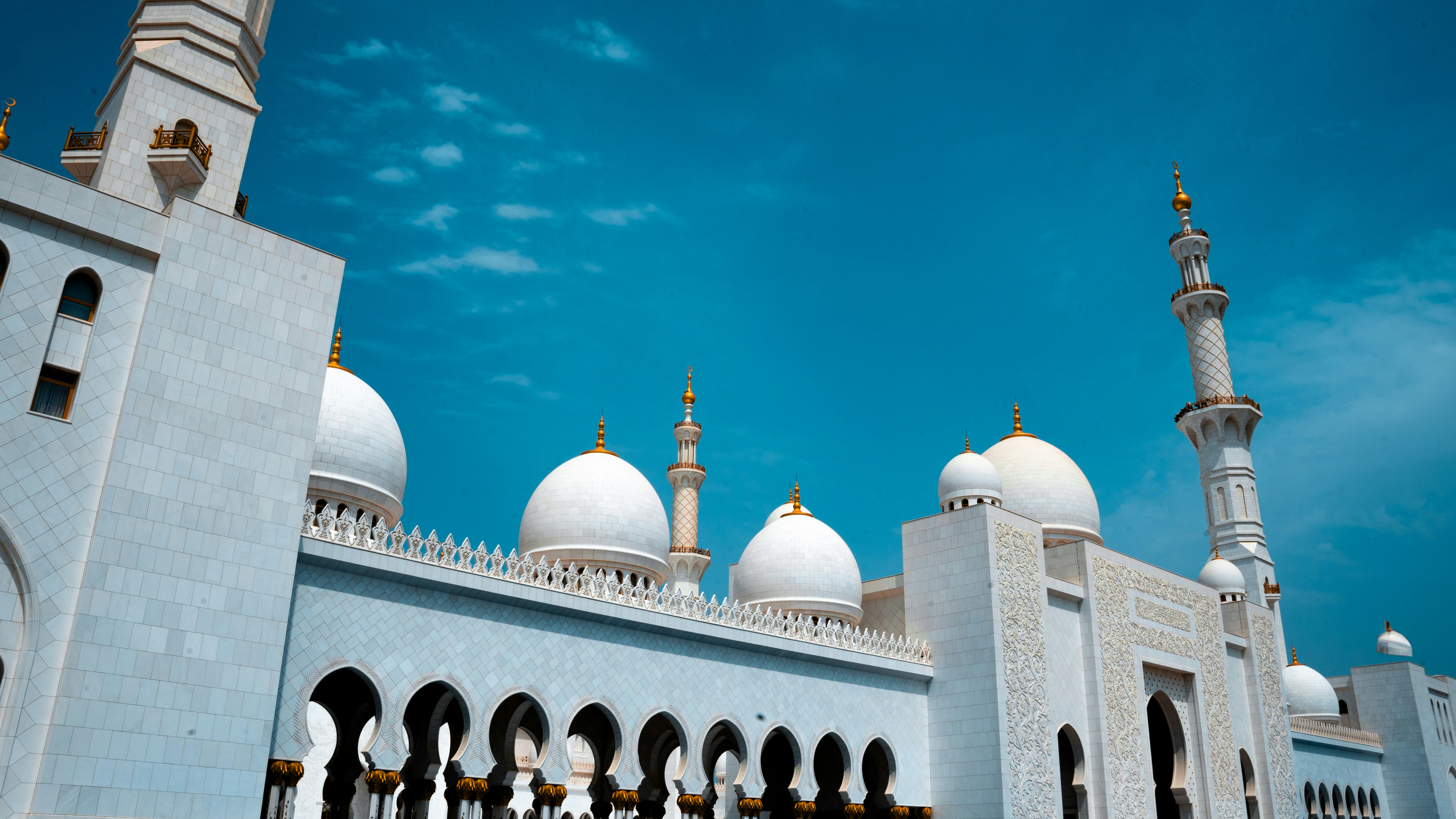 Photo by usmanyousaf