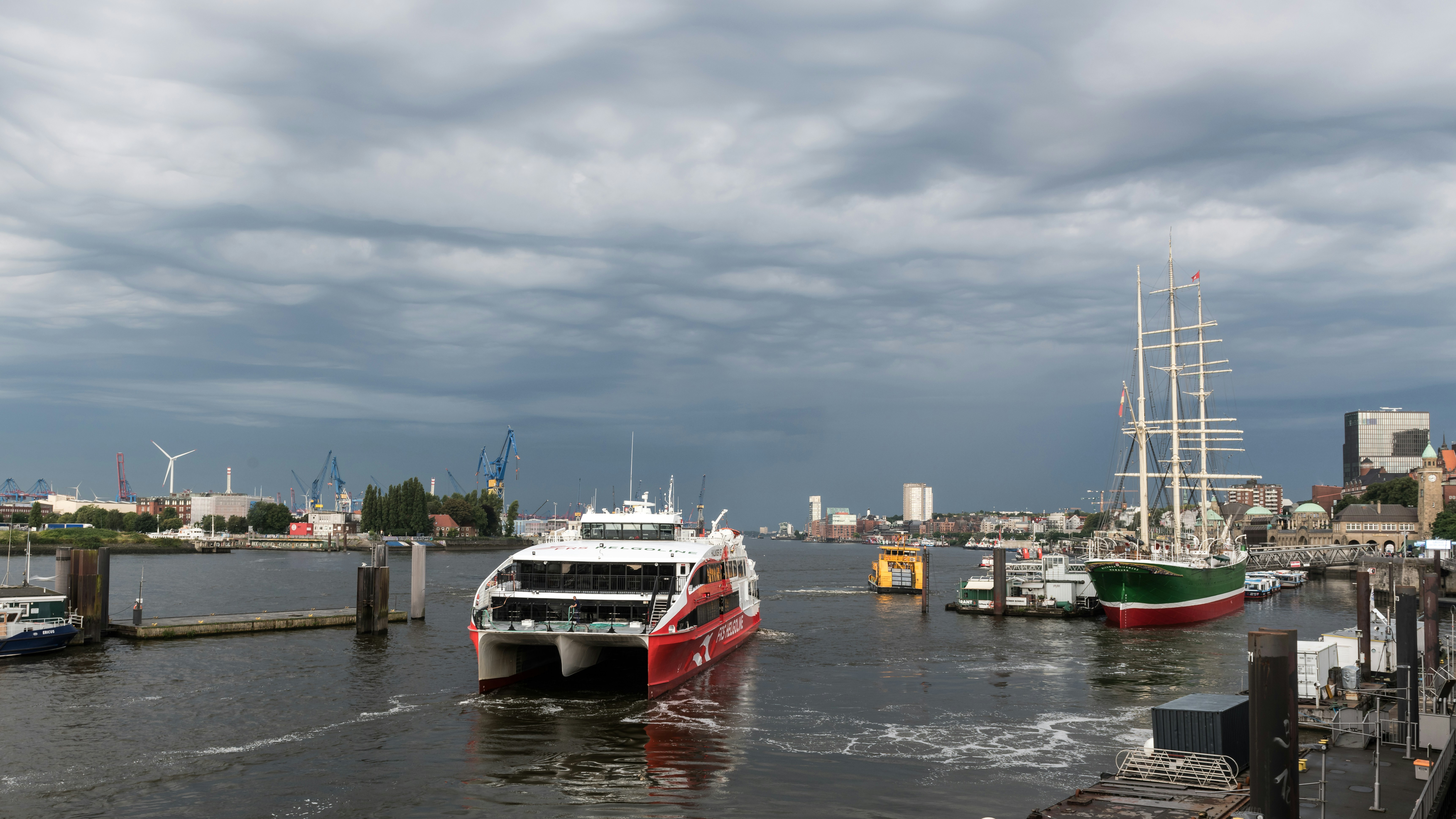 Pacific Rim Faces Dual Natural Disasters: Flooding in North America, Quake-Tsunami Scare in Japan