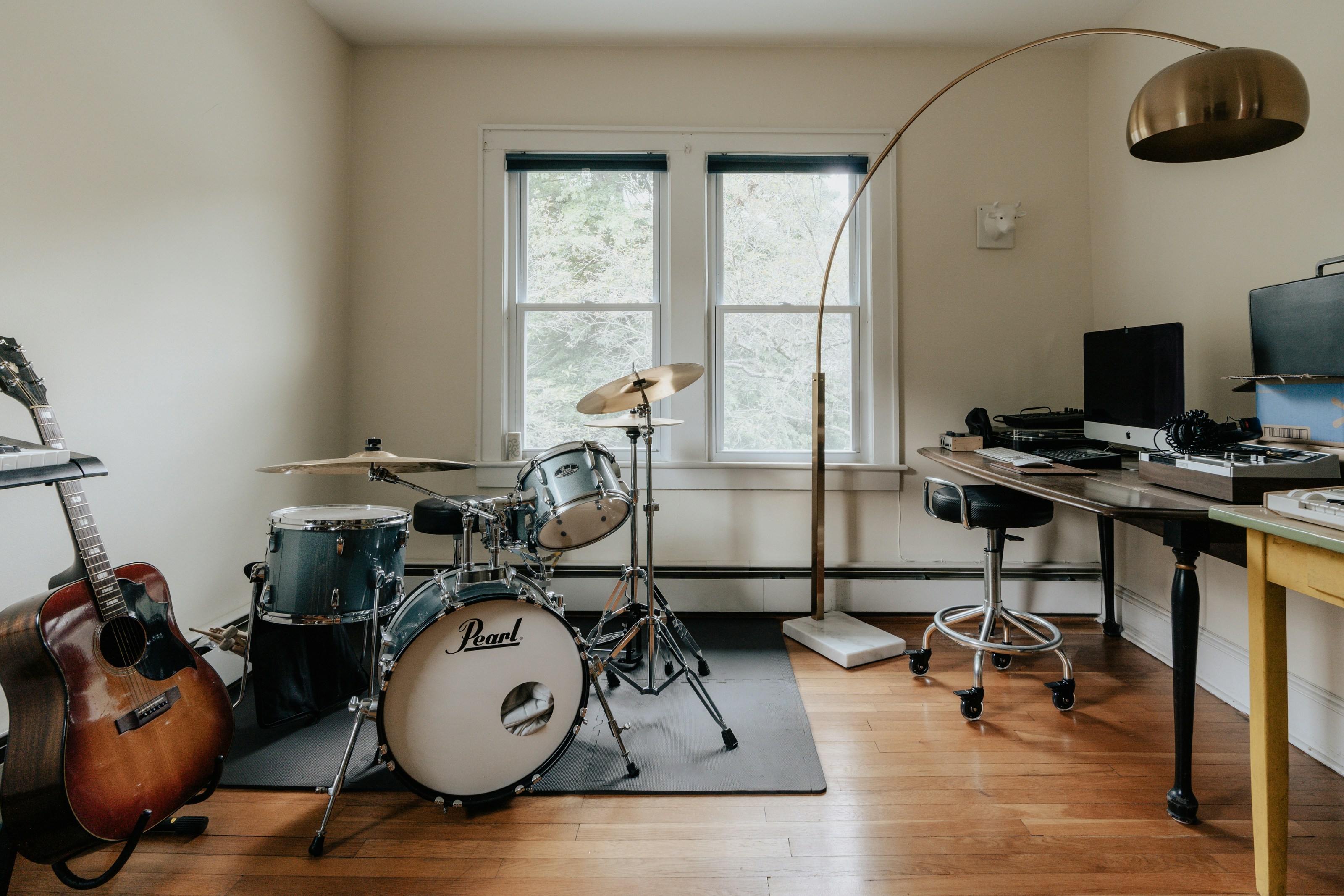 Composing on Their Own Terms: How Digital Tools Are Reshaping Who Defines Classical Music