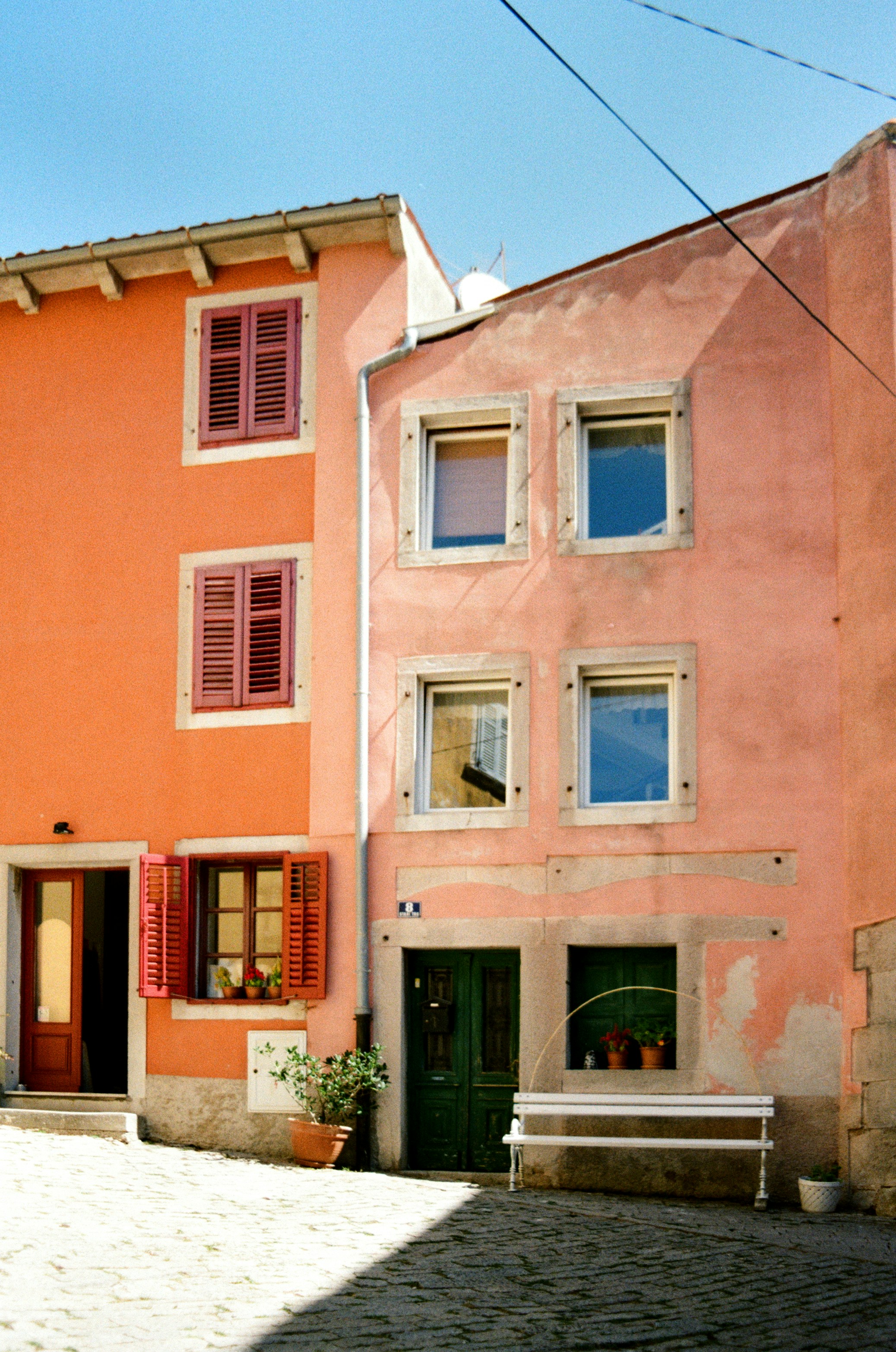 Photo by babikacharava