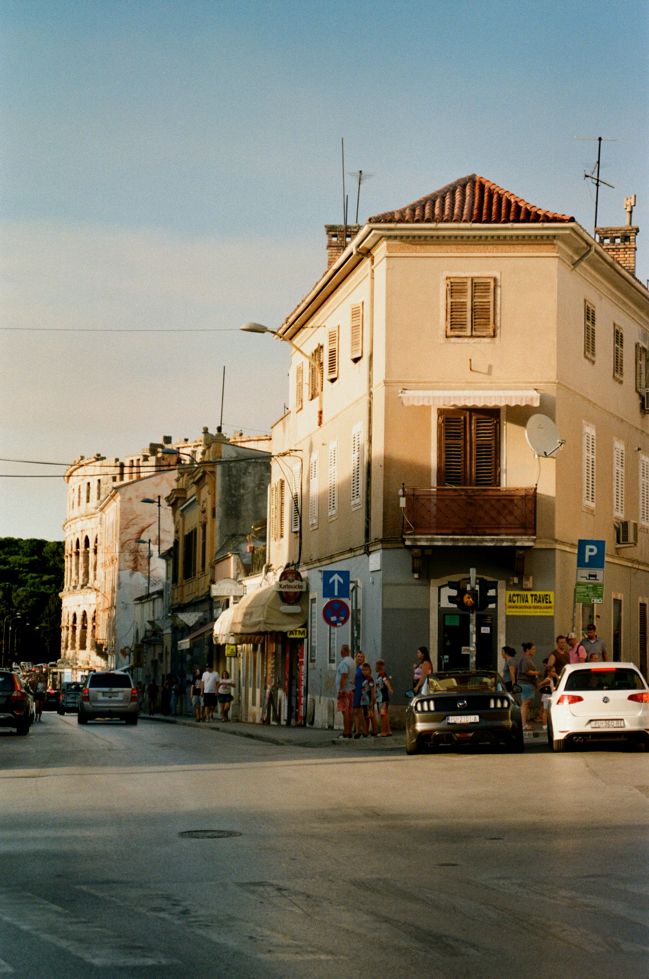 Photo by babikacharava