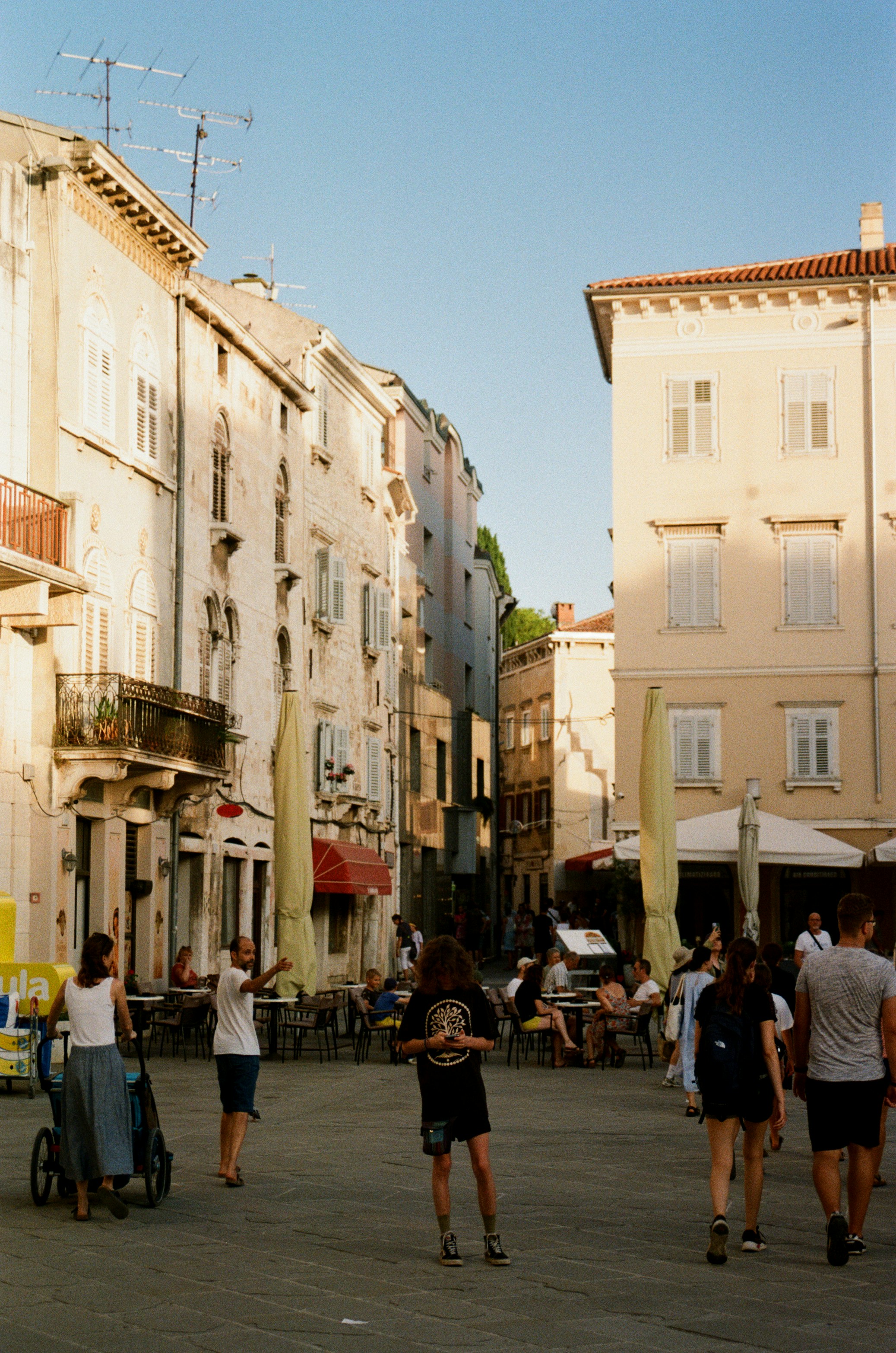 Photo by babikacharava