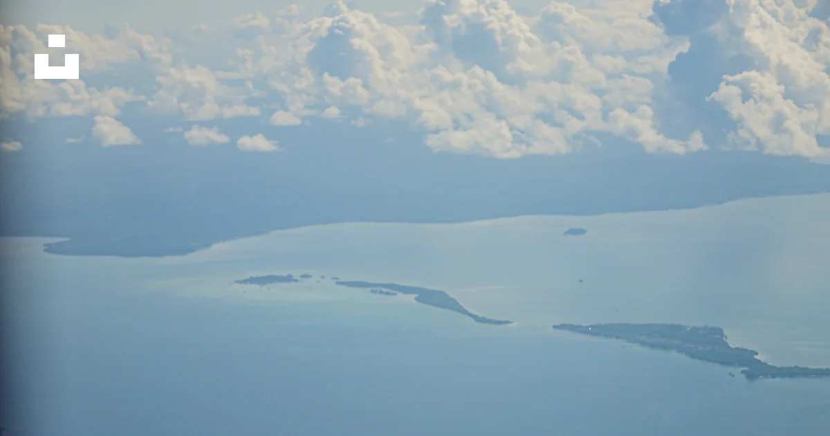 Ocean Flycam View A view of the ocean from an airplane photo – Free Indonesia Image on ...