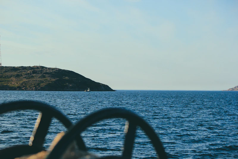 Cómo evitar el mareo al navegar: prevención, hábitos y errores comunes