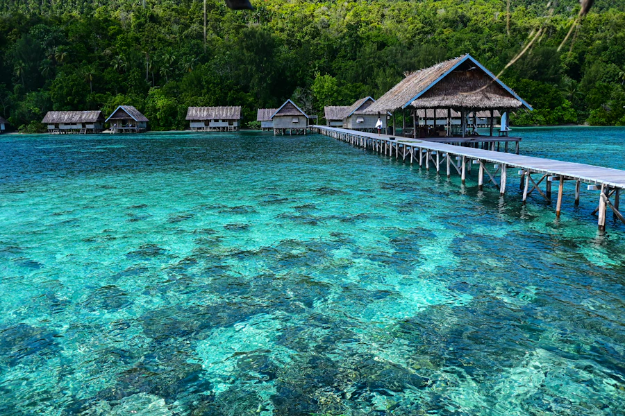 Overwater resort на tropical island в Raja Ampat