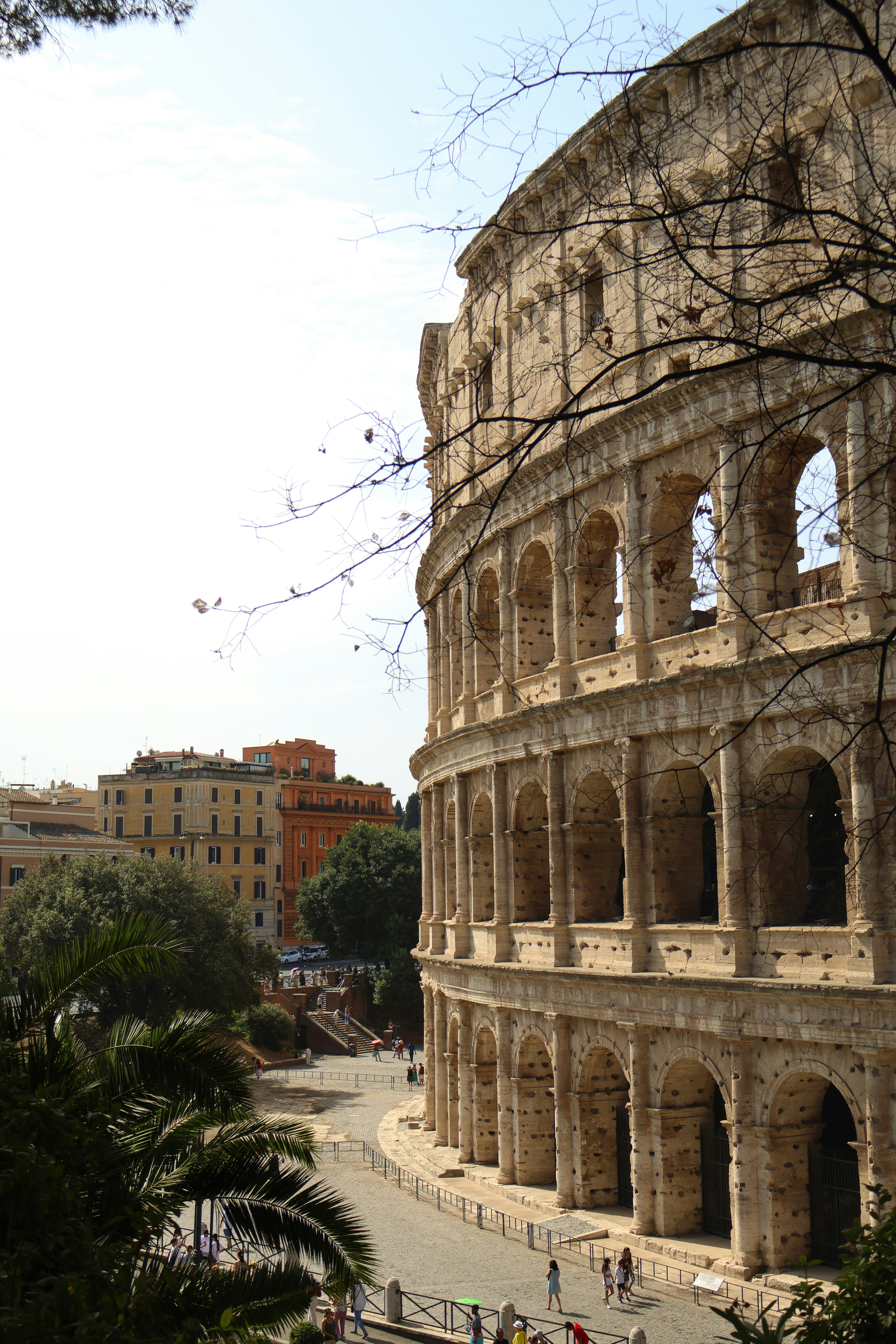 A very tall building with a lot of windows