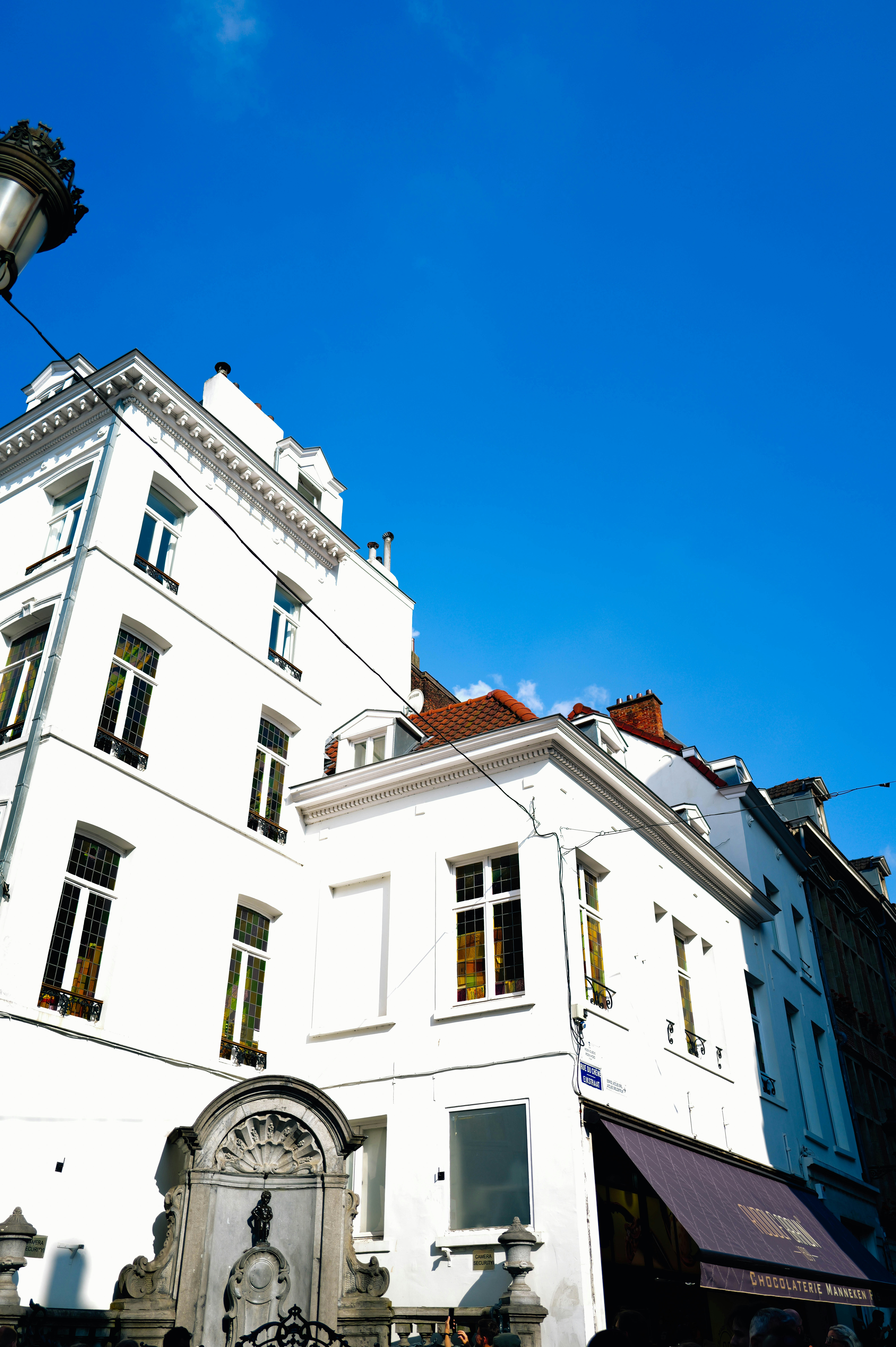 Photo by adrienolichon