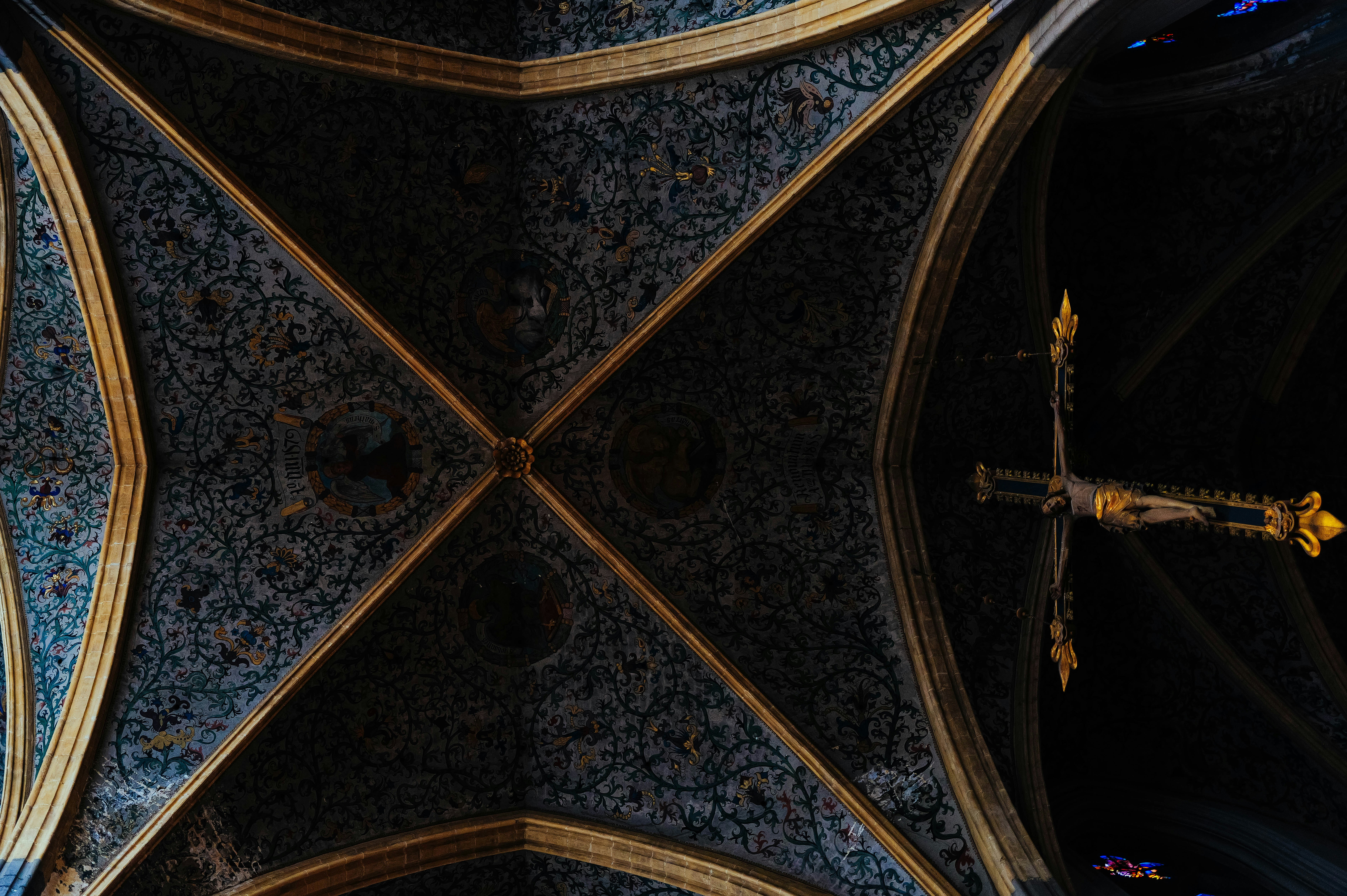 Photo by adrienolichon